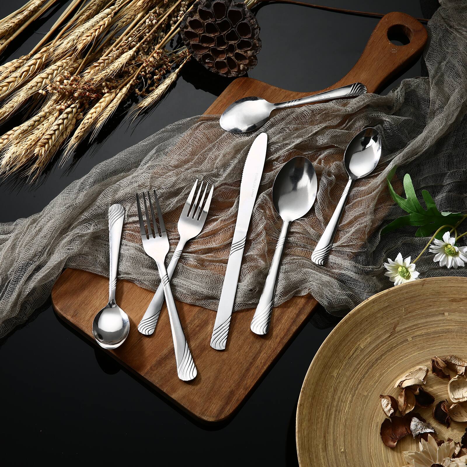 Alt View 1. KITCHENTREND - Kitchentrend48 Pcs Cutlery Set For 8 Stainless Steel Knife Fork Spoon Tableware Flatware Set Kitchen Dinnerware Gift - Silver.