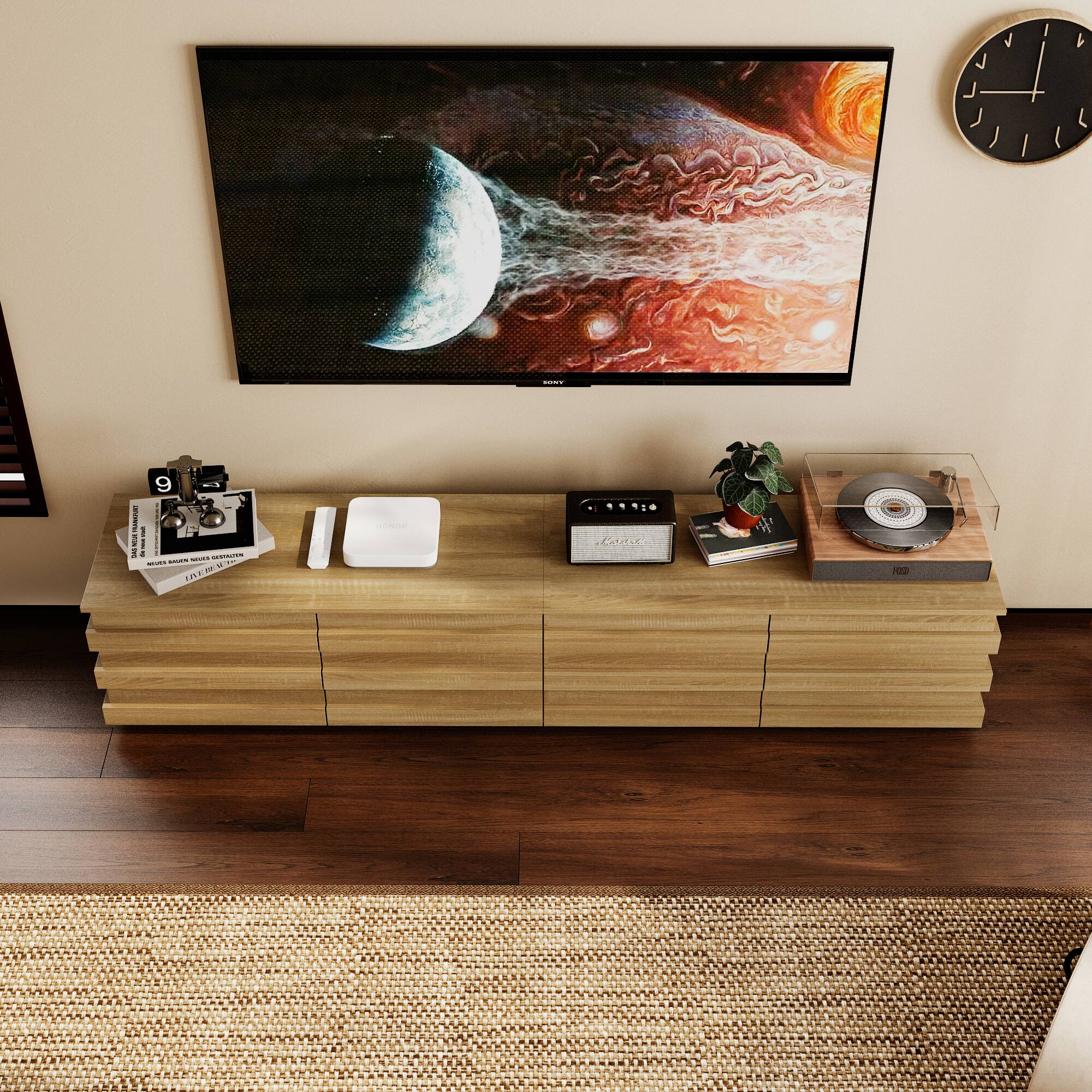 The text on the image reads "J  J  I ( I L | 9 - I :  1 - 1 a - .. - - M M. LM a2% ONO Ceier 6." However, it is not clear what this text represents or its purpose. It could be a random combination of letters, numbers, and symbols, or it might be a code or message. Without further context, it is difficult to provide a meaningful interpretation of the text.