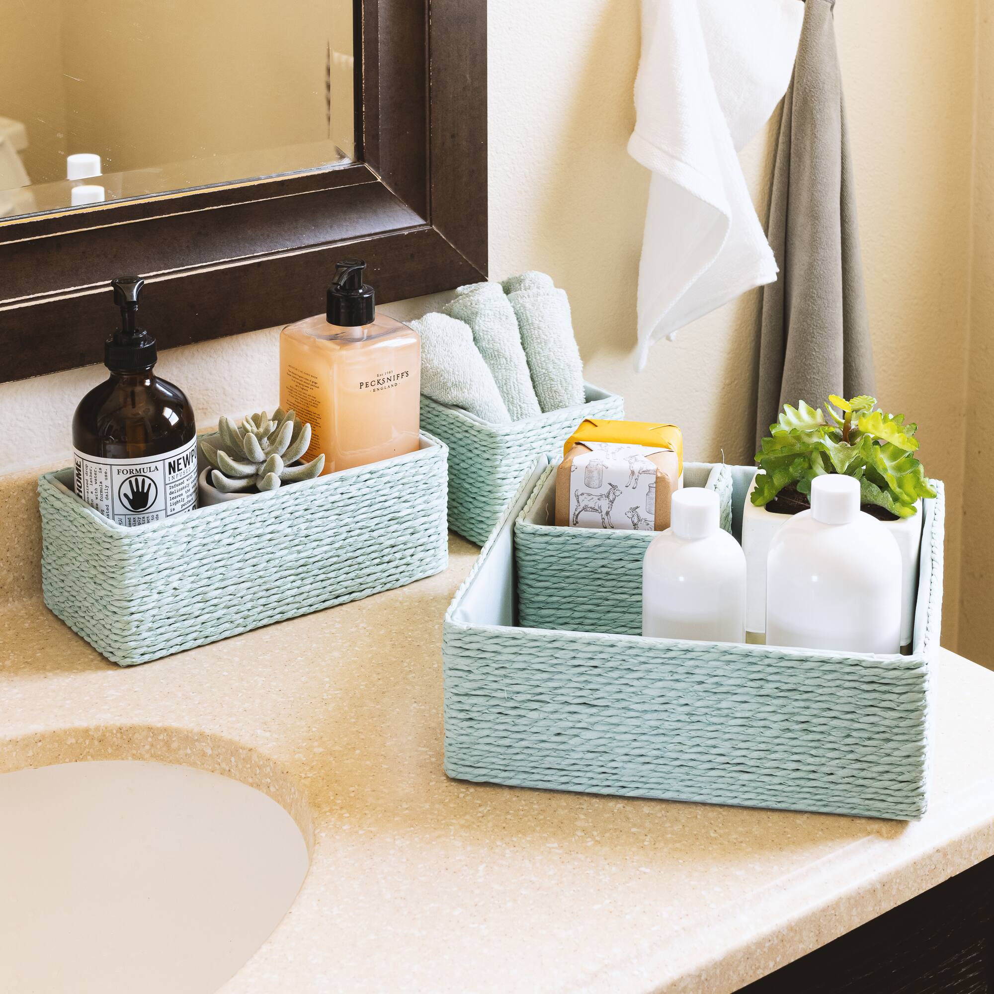 - 1 RIR I : I FORMULA NEW CAd ! 4 5 | I | !  :  - I   3 : I | - PECKNIFES ......