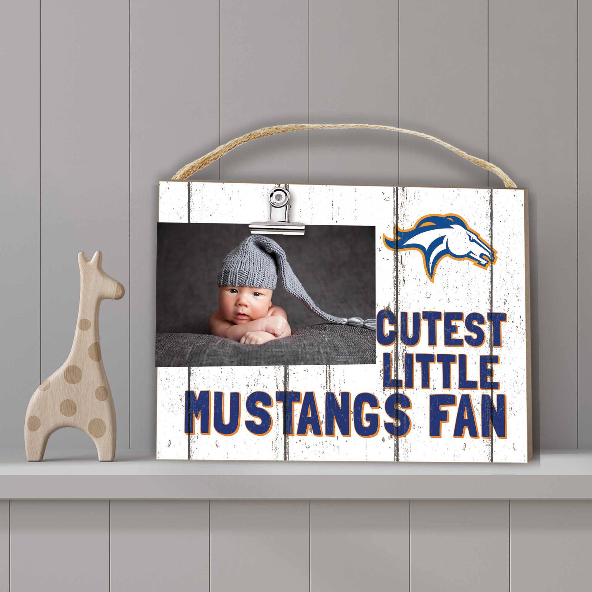 CUTEST LITTLE MUSTANGS FAN