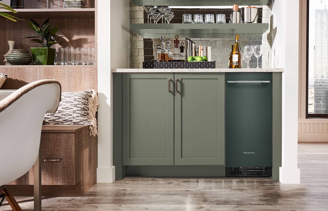Alt View 8. KitchenAid - 15 inch 25-Lb. Ice Maker - Juniper.