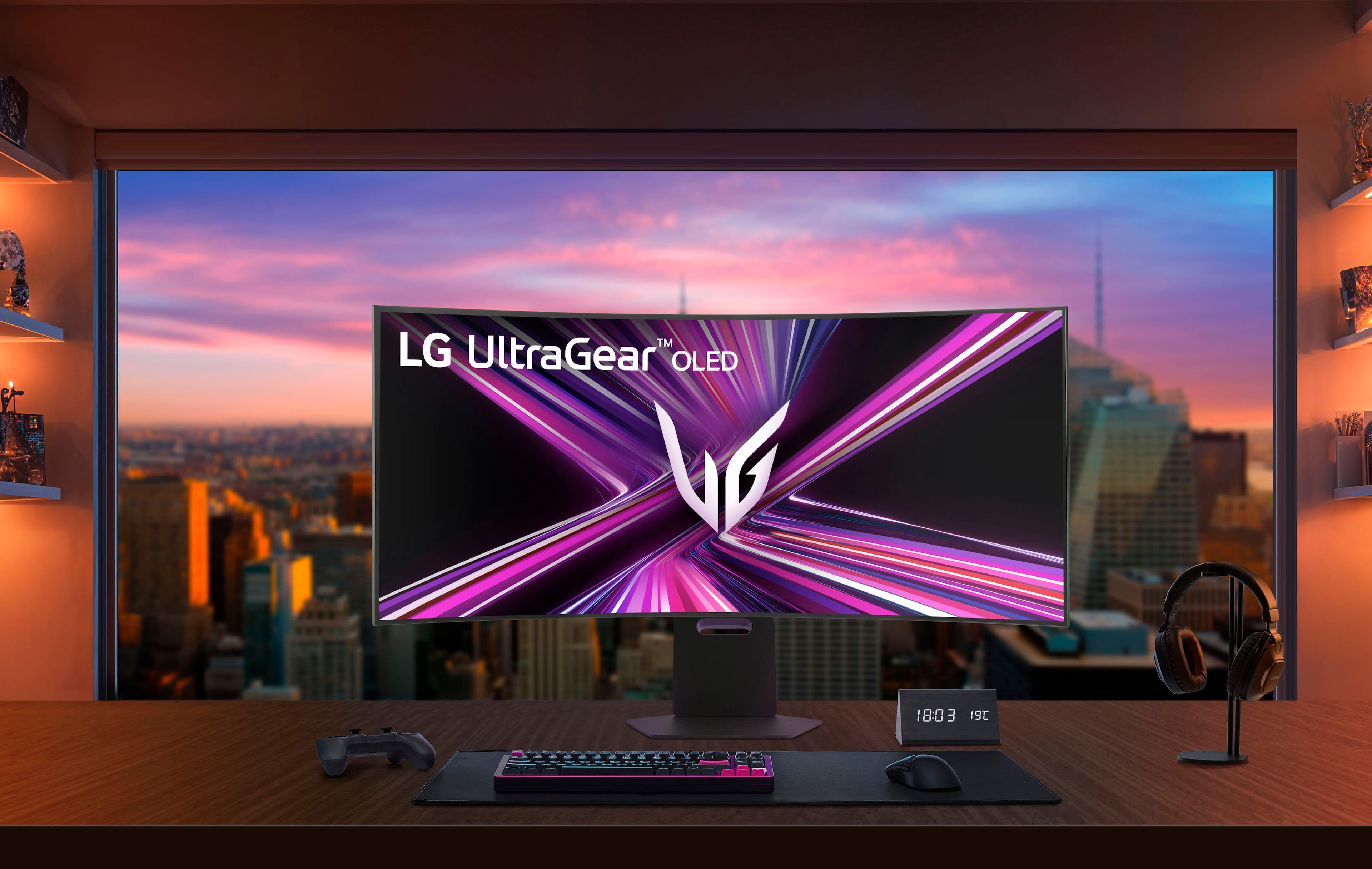 LG UltraGear OLED 180 3 190