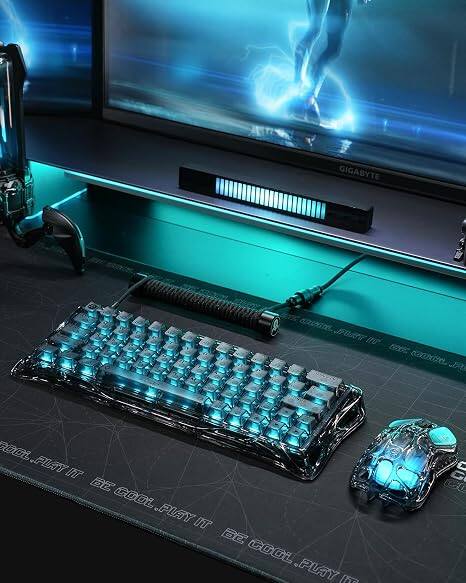GIGABYTE

COOL. PLAY IT COOL. PLAY IT COOL. PLAY IT