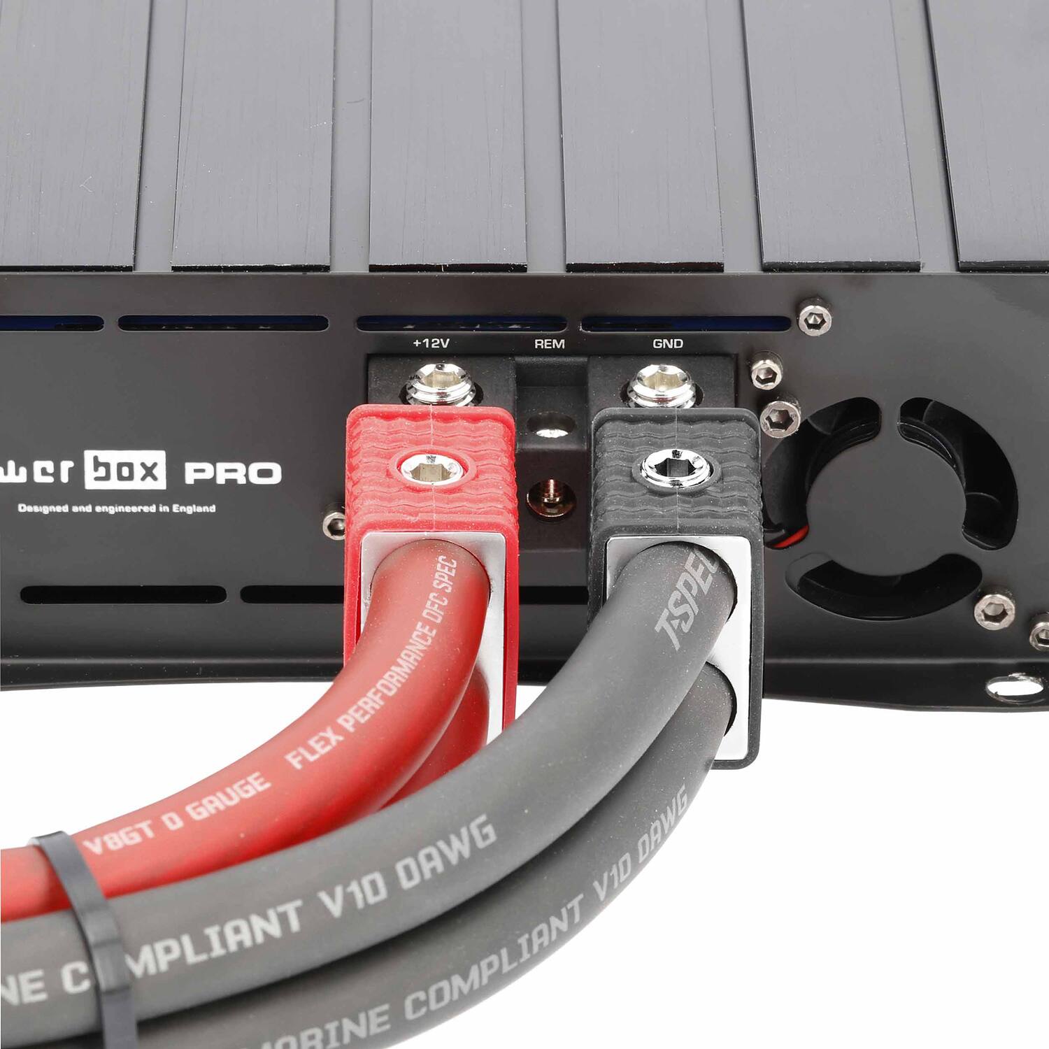 +12V REM GND  
wer box PRO  
Designed and engineered in England  
SPEC  
DFC  
TSPEL  
PERFORMANCE  
FLEX  
D GAUGE  
DAWG  
V8GT  
DAWG  
V10  
V10  
C  
MPLIANT  
COMPLIANT  
NE ORINE