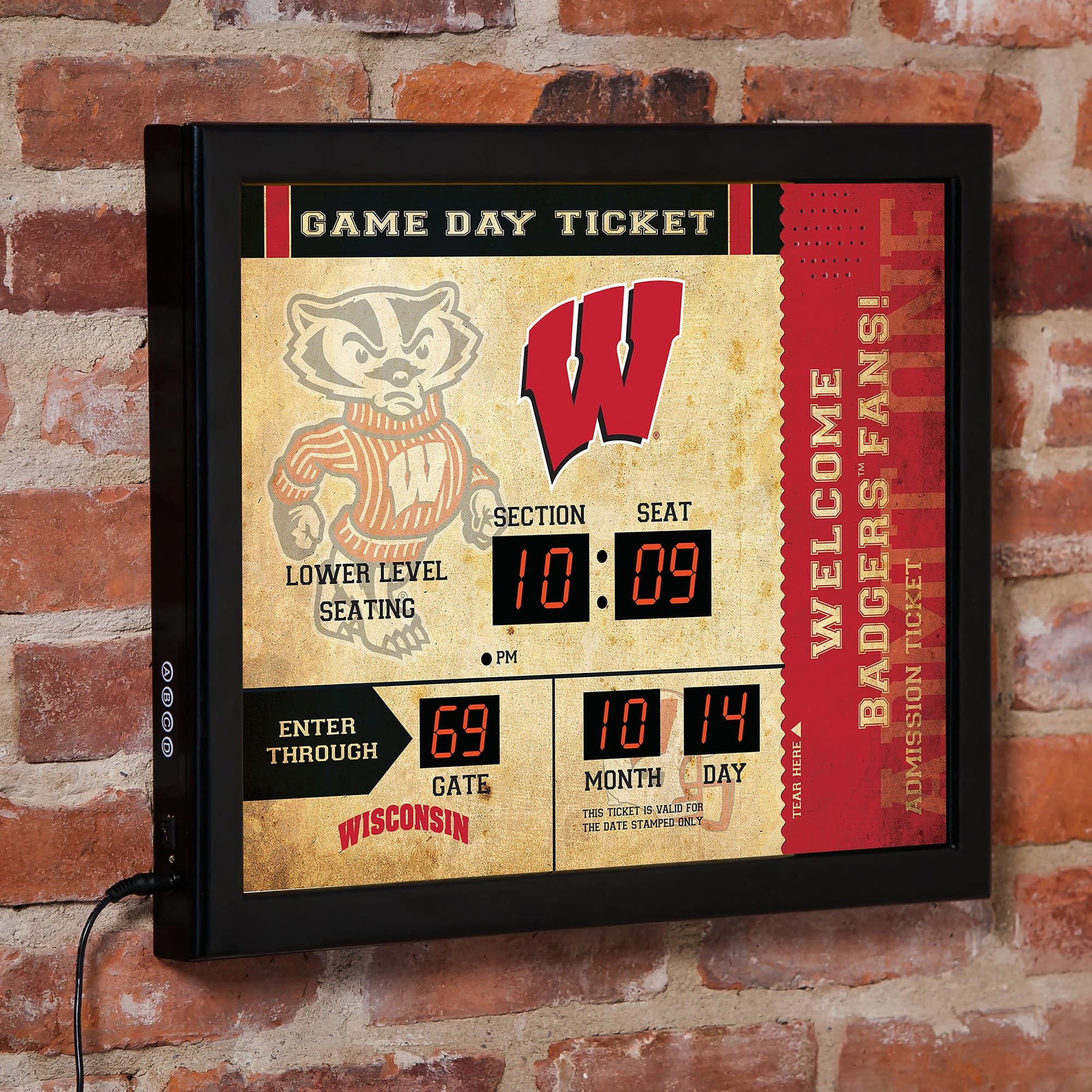 Evergreen Enterprises - Wisconsin Badgers 15" x 19" Bluetooth Scoreboard Wall Clock - Brown