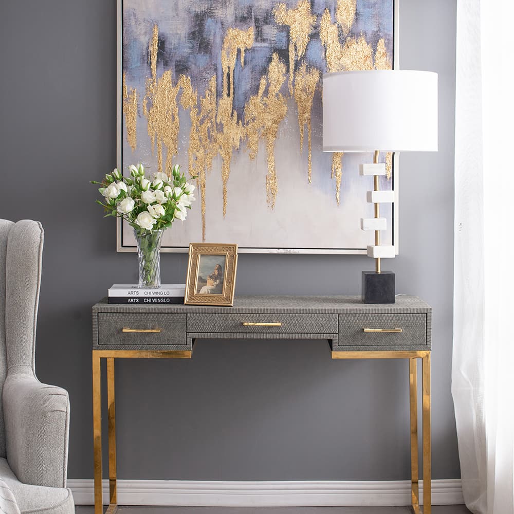 ARTS CHI WING LO  
ARTS CHI WING LO