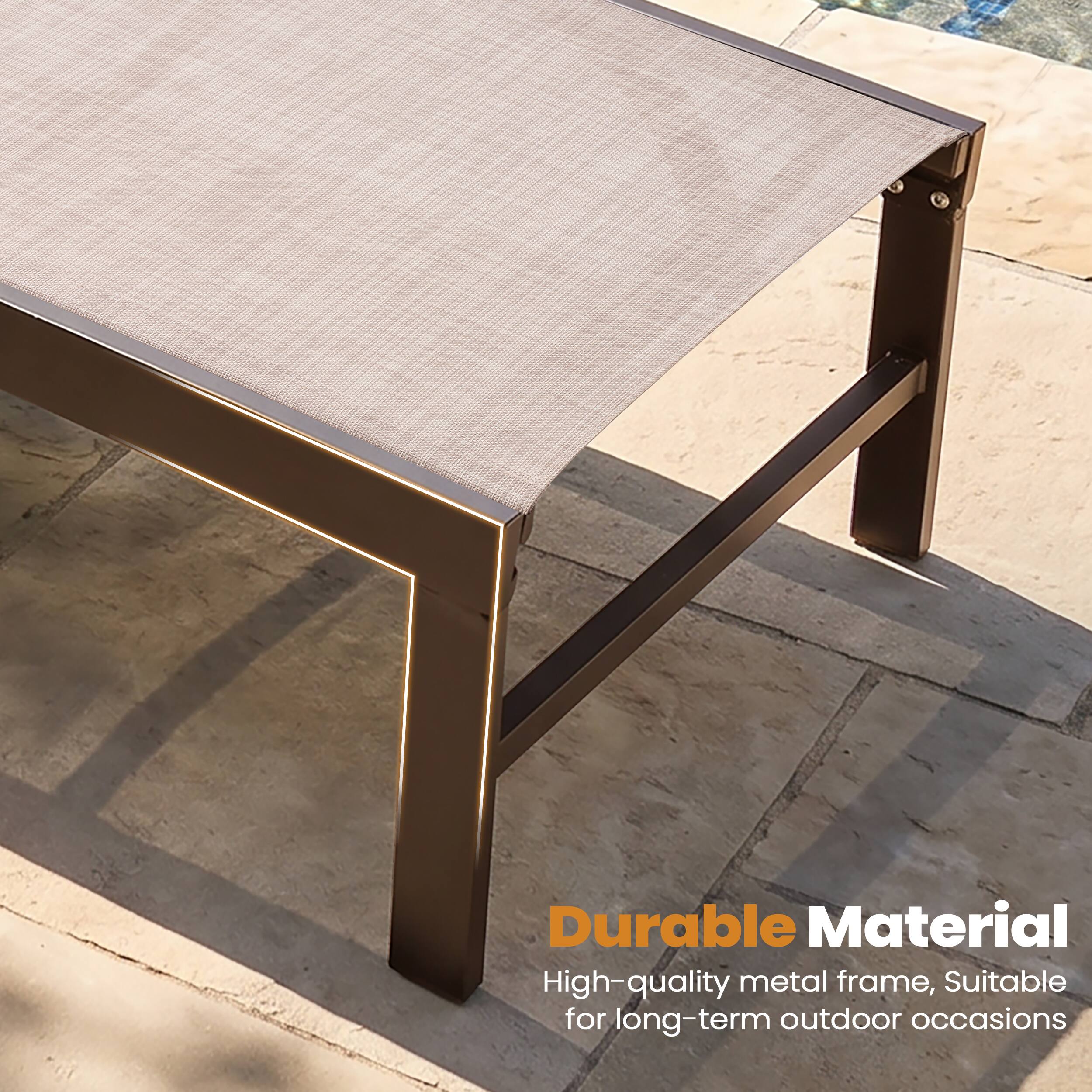 Durable Material  
High-quality metal frame, suitable for long-term outdoor occasions