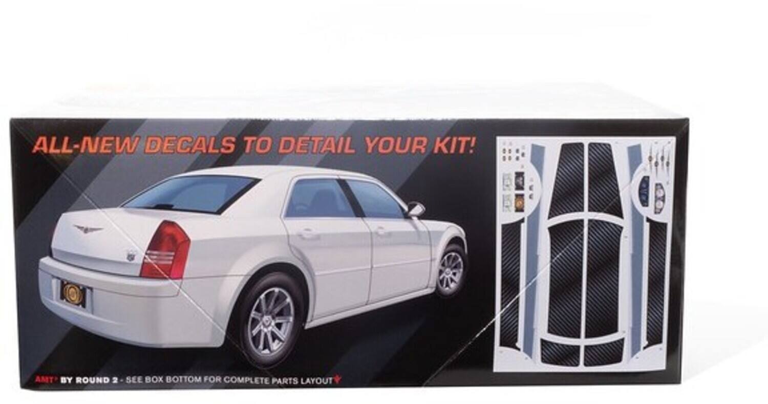 ALL-NEW DECALS TO DETAIL YOUR KIT!  
AMT BY ROUND 2 - SEE BOX BOTTOM FOR COMPLETE PARTS LAYOUT