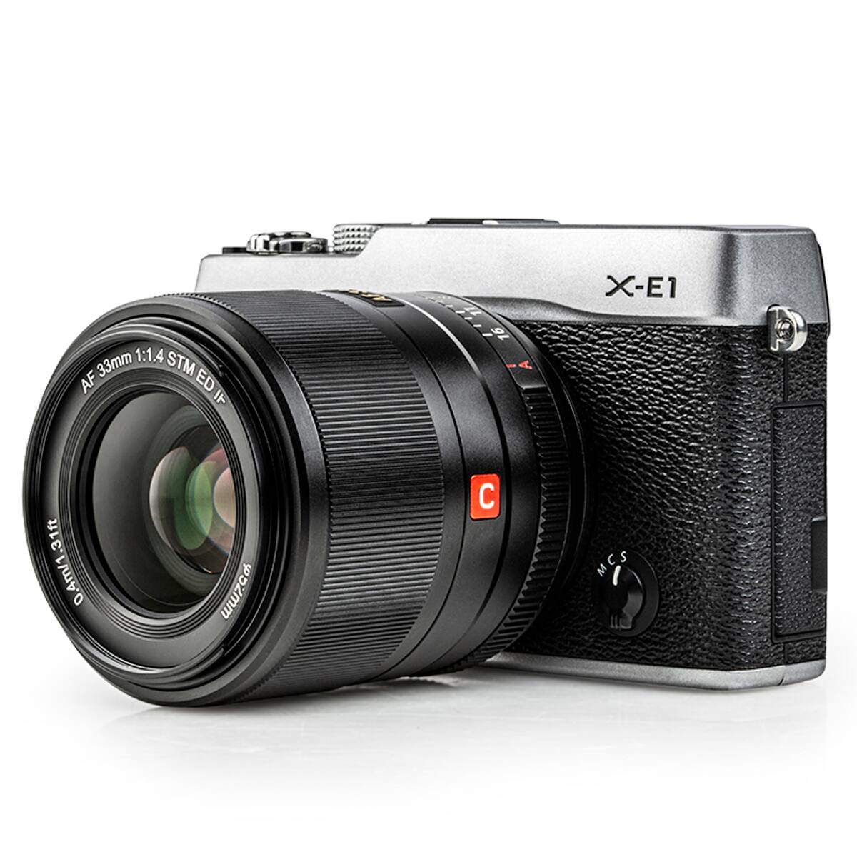 AF 33mm 1:1.4 STM ED IF  
X-E1  
0.31ft 0.4m/1.31ft 4m/1  
52mm  
C  
MCS