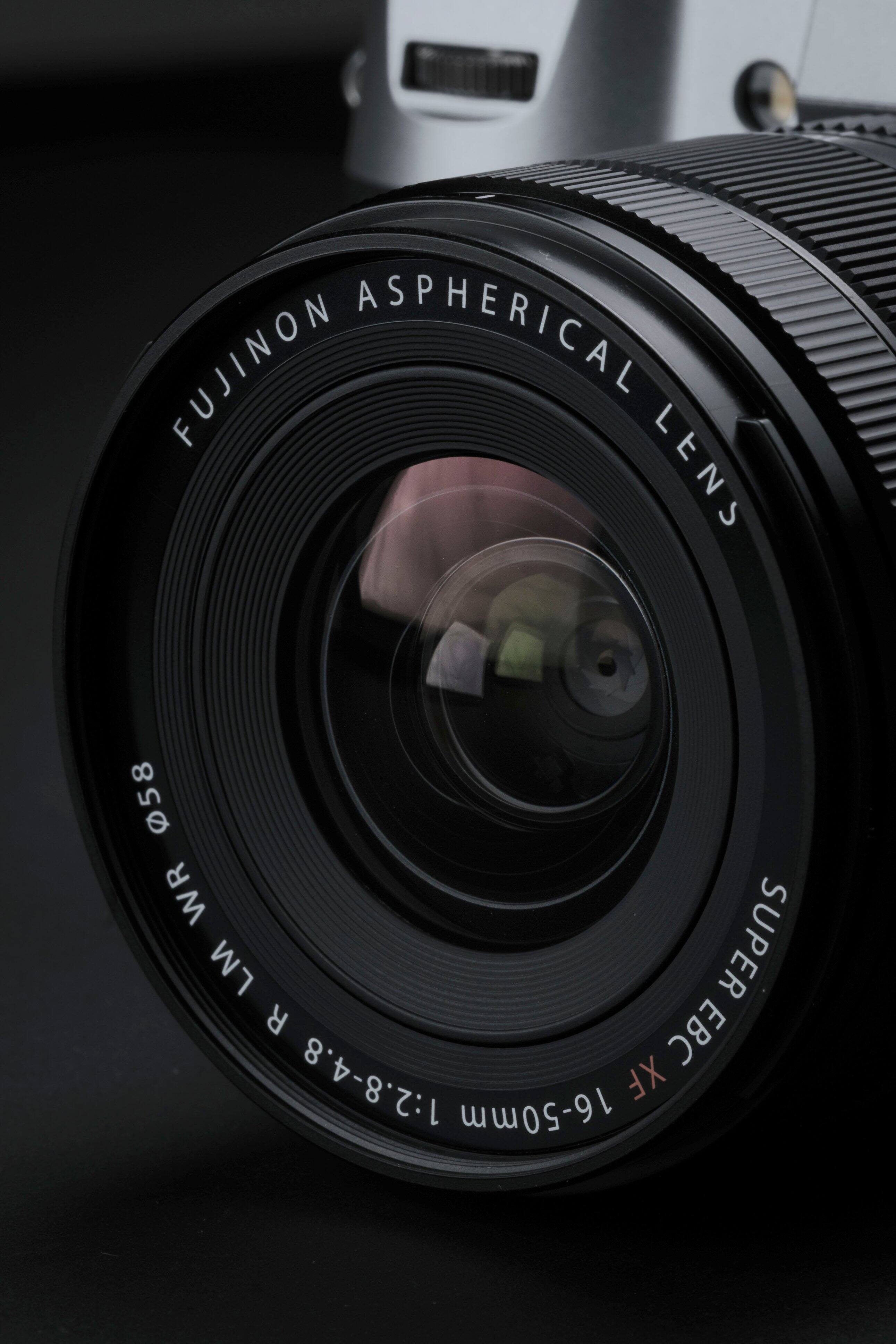 Fujinon Aspherical Lens 58 WR LM Super EBC 1:2.8-4.8 XF 1:2 16-50mm