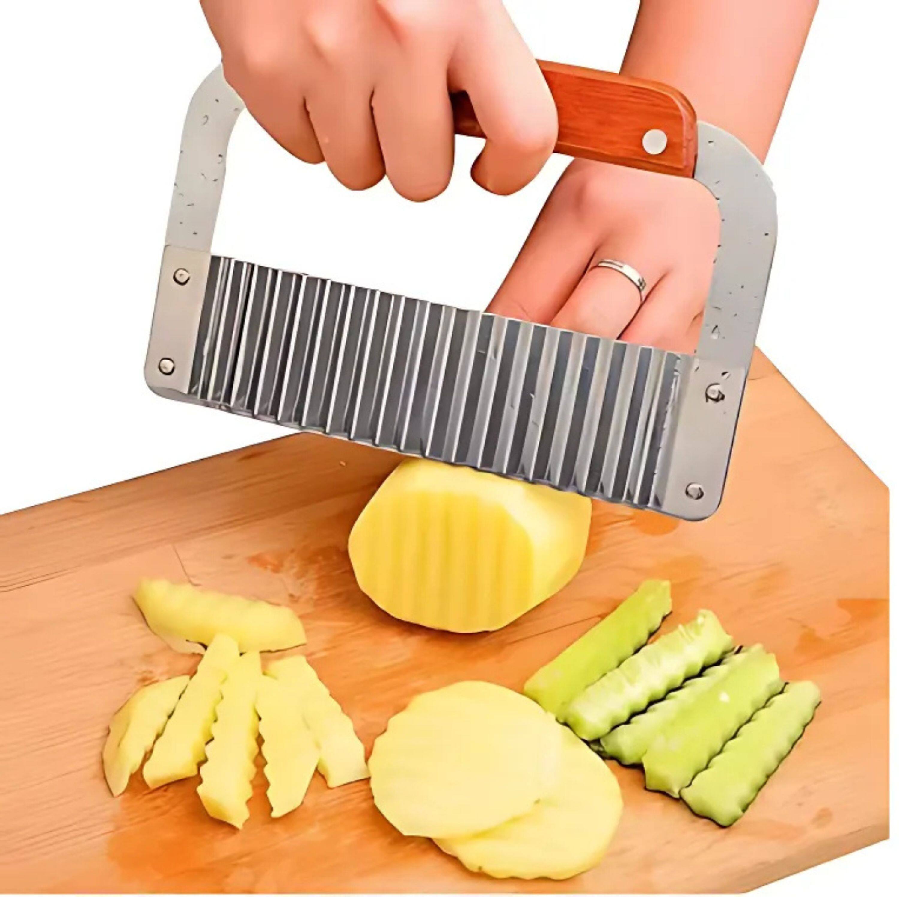 Angle. Kitcheniva - Stainless Steel Wavy Crinkle Cutter Slicer with Wooden Handle.