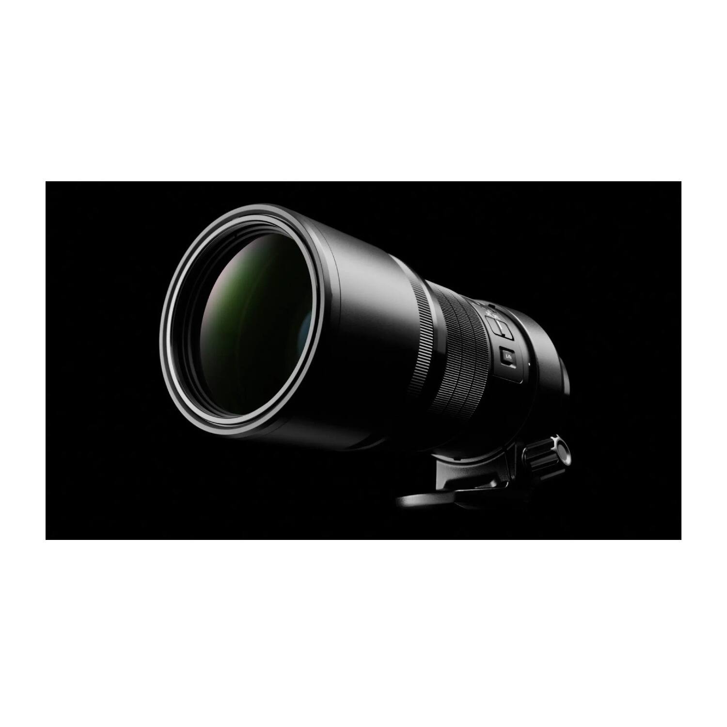 Back. OM System - OM System M.Zuiko Digital ED 300mm f/4 IS PRO Lens for Micro Four Thirds Cameras.