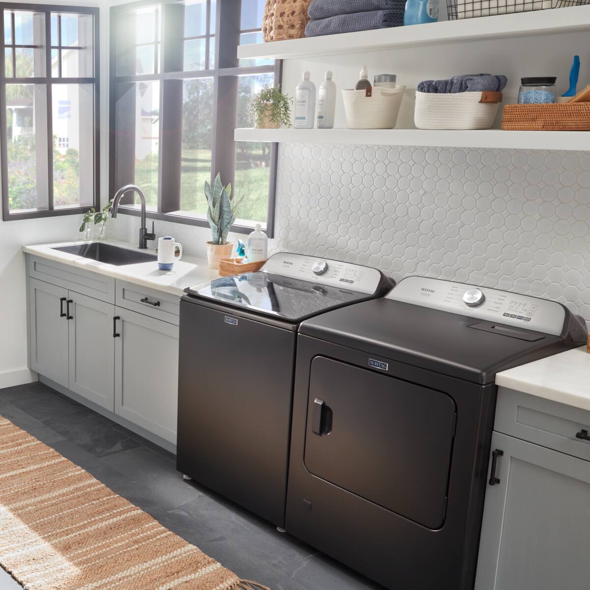 - 204
- r
- a
- 00CS 2
- W