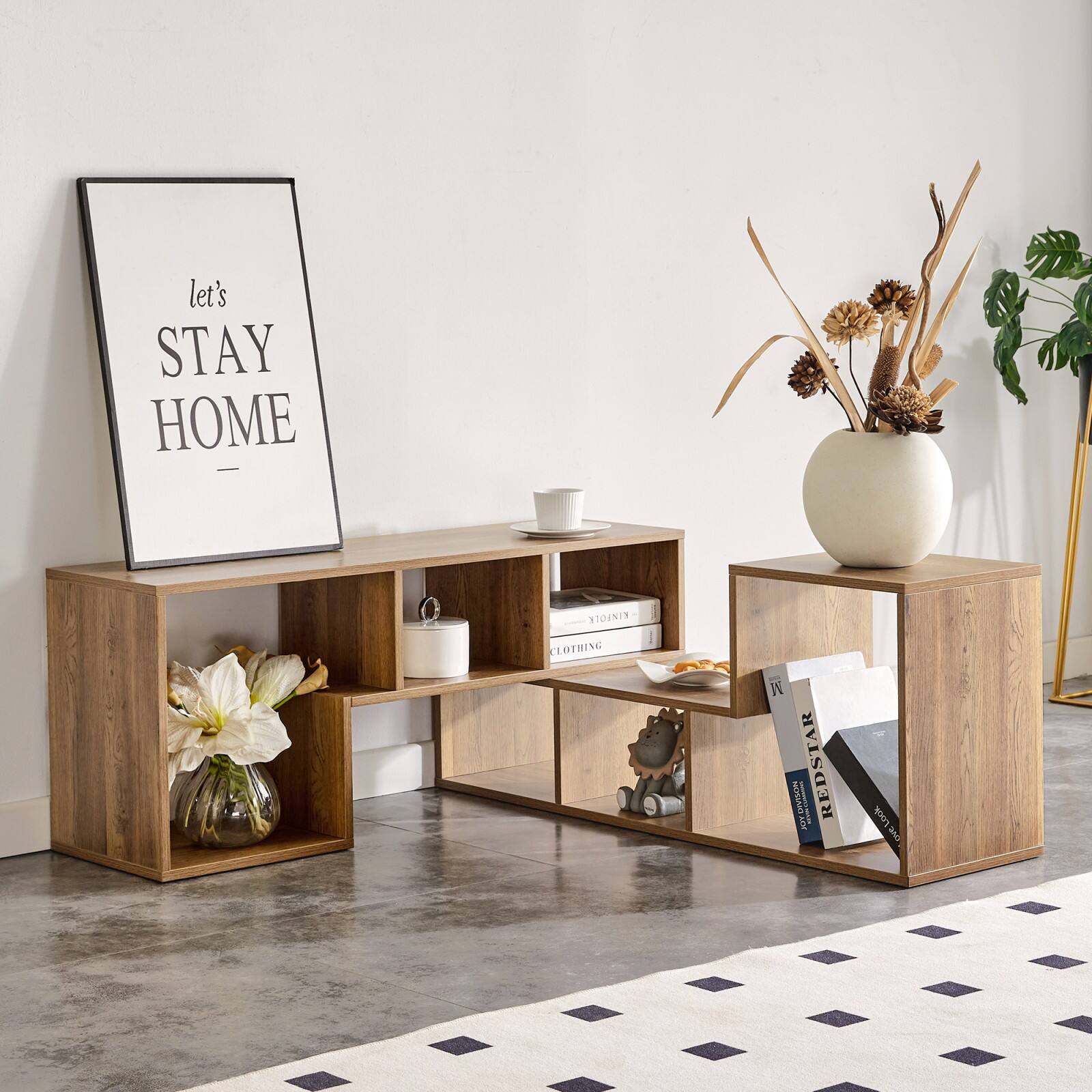 let's STAY HOME

REDSTAR