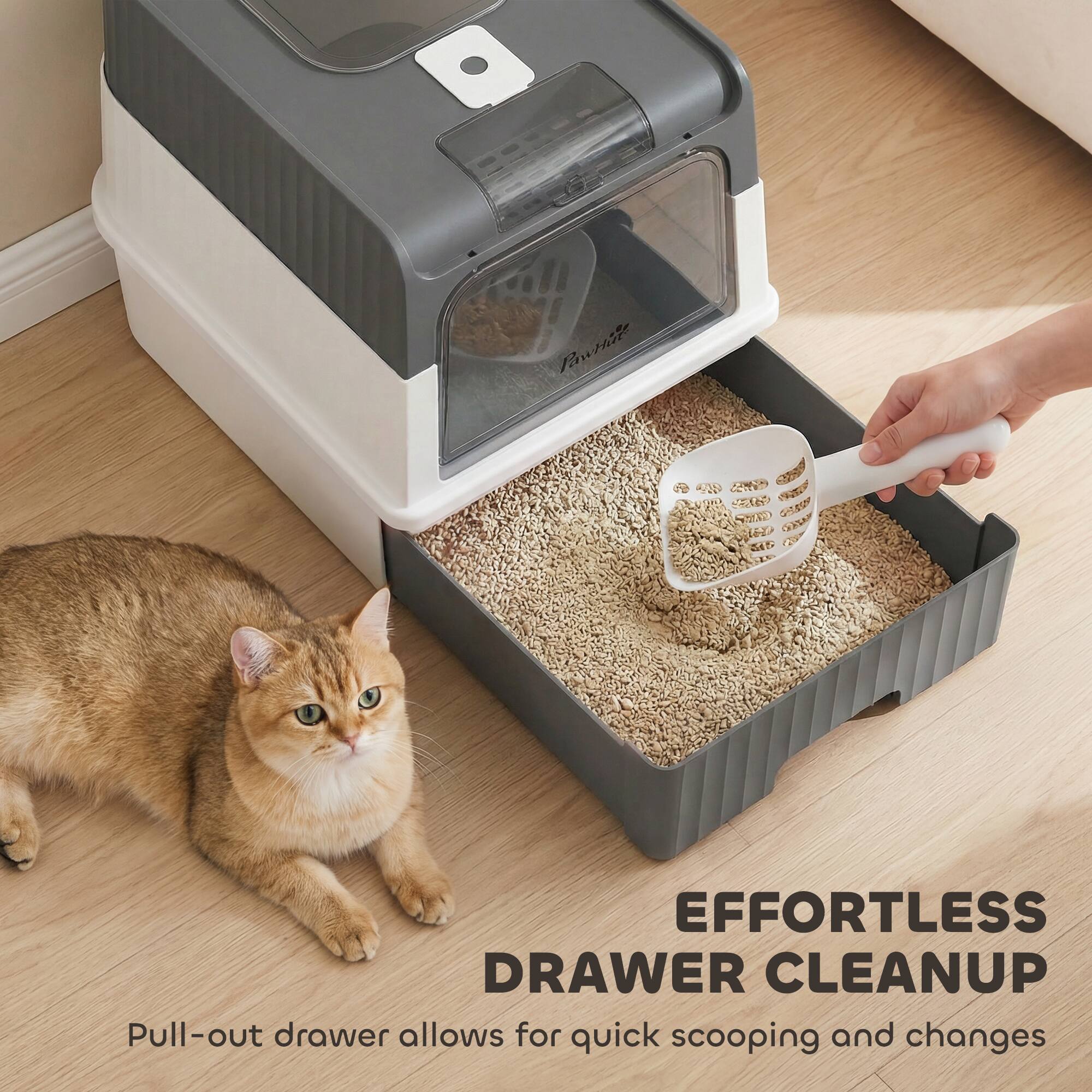 EFFORTLESS DRAWER CLEANUP  
Pull-out drawer allows for quick scooping and changes
