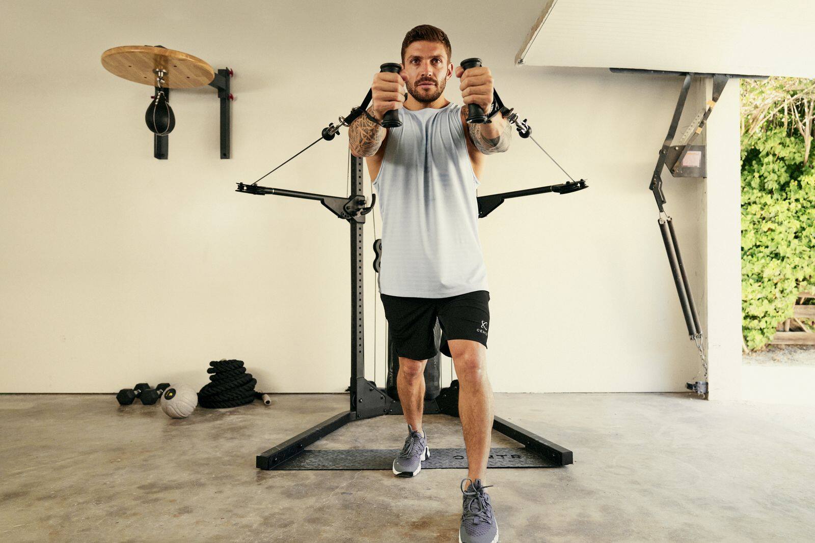 Alt View 4. Centr - Centr1 Home Gym Functional Trainer - Black.