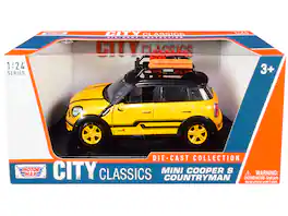Motormax - Mini Cooper S Countryman with Roof Rack and Accessories "City Classics" Series 1/24 - Yellow Metallic And Black