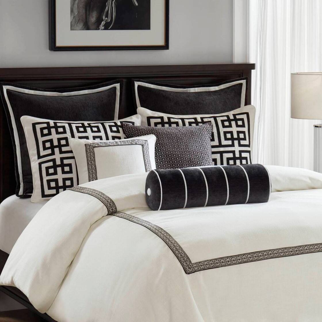Alt View 2. Gracie Mills - Gracie Mills Ambrose 8-Piece Oversized Comforter Set - Black/White.