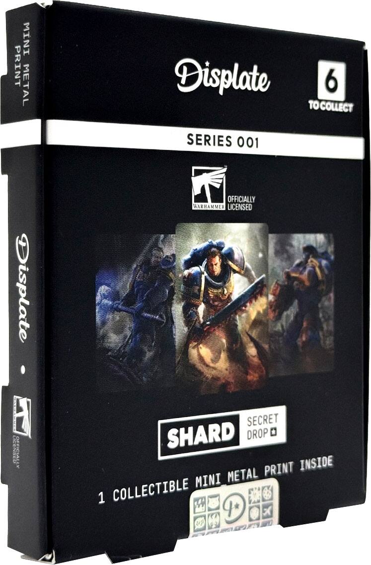 MINI PRINT METAL  
Displate 6 TO COLLECT SERIES 001  
Displate LICENSED OFFICIALLY  
OFFICIALLY WARHAMMER LICENSED SECRET SHARD DROP PRINT INSIDE MINI METAL 1 COLLECTIBLE