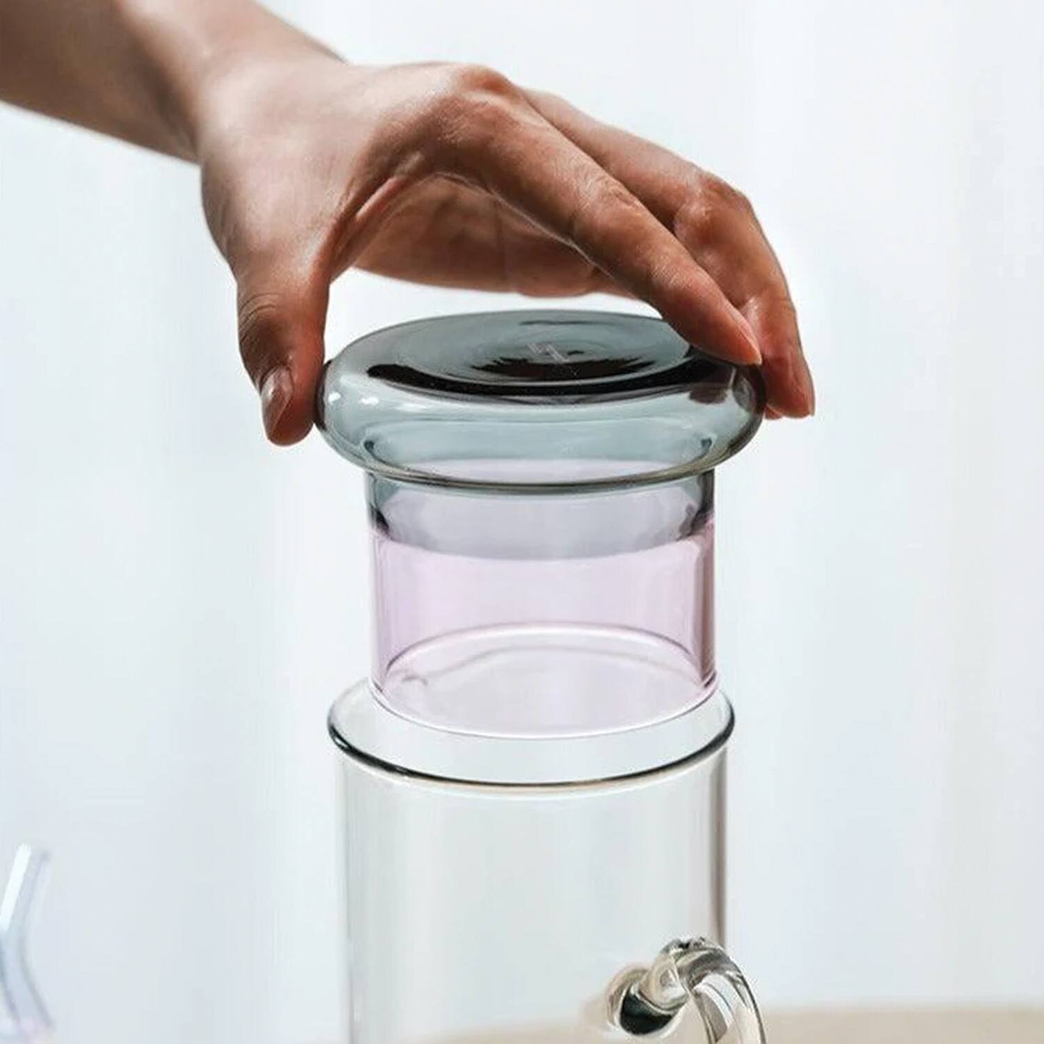 Back. Jay Import - Gray & Pink Borosilicate Pitcher Set 31.11 OZ. - Gray.