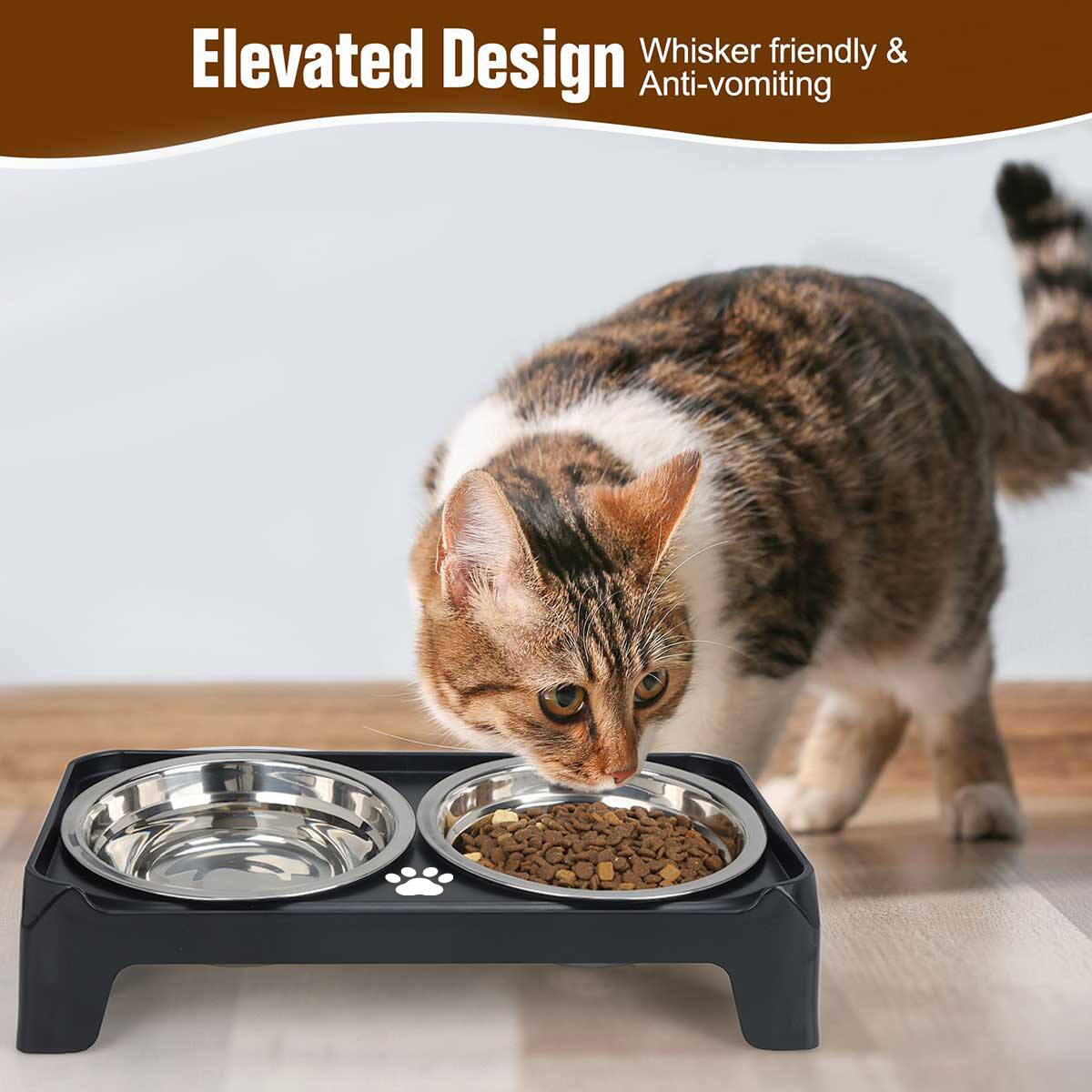 Elevated Design  
Whisker friendly & Anti-vomiting