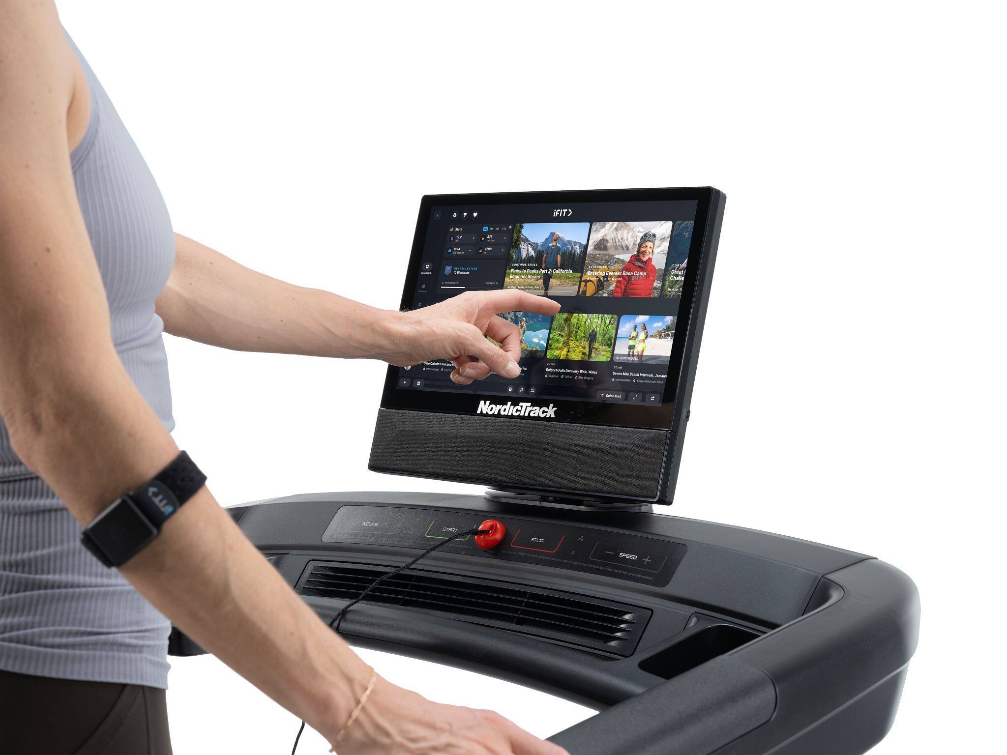 iFIT  
NordicTrack  
iFIT  
E S? a 4 a SPAED