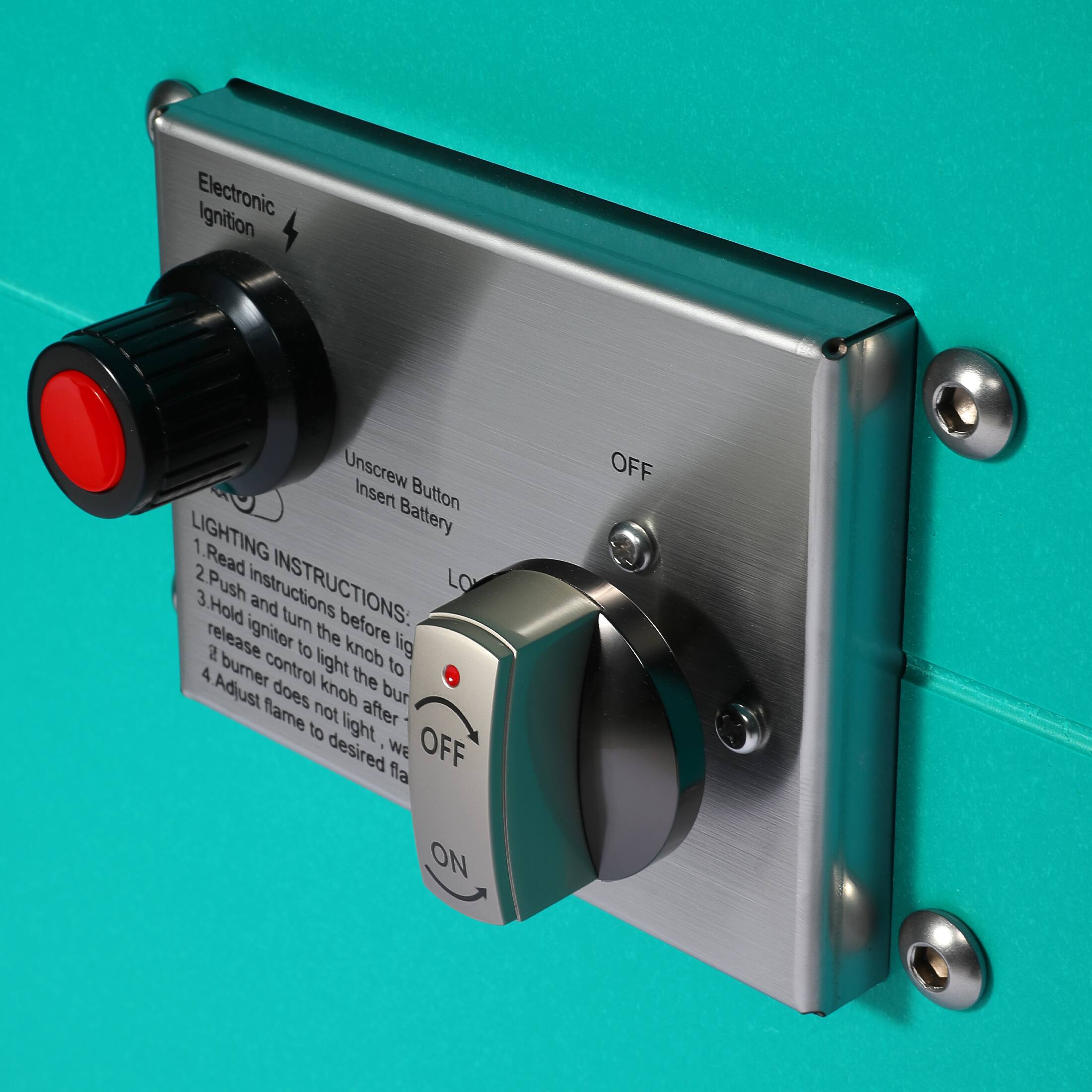 Electronic Ignition  
Unscrew Button  
Insert Battery  

LIGHTING INSTRUCTIONS:  
1. Read instructions before lighting  
2. Push and turn the knob to light  
3. Hold igniter to the knob until burner control lights the burner  
4. Adjust flame to desired flame  

OFF  
ON