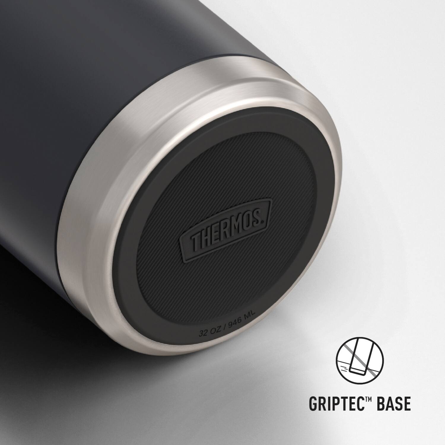 THERMOS.  
32 OZ / 946 ML  
GRIPTEC™ BASE