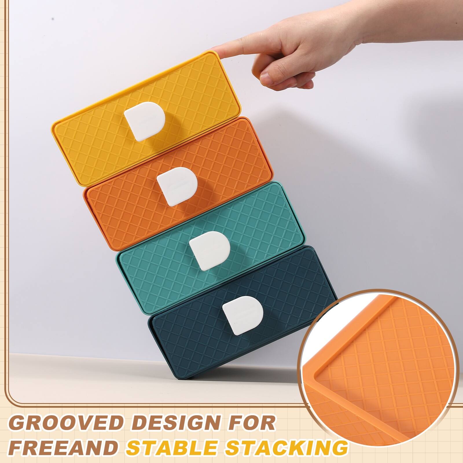 GROOVED DESIGN FOR FREE AND STABLE STACKING
