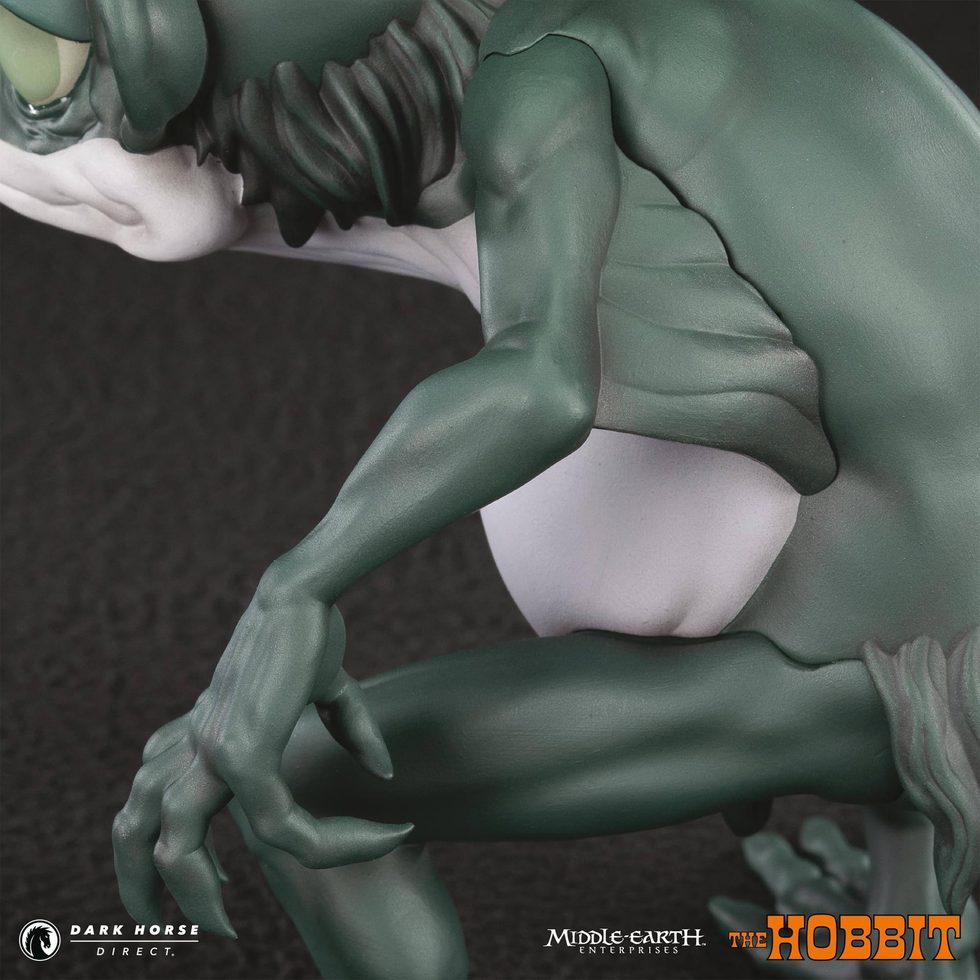 DARK HORSE DIRECT,  
MIDDLE-EARTH. THE HOBBIT ENTERPRISES