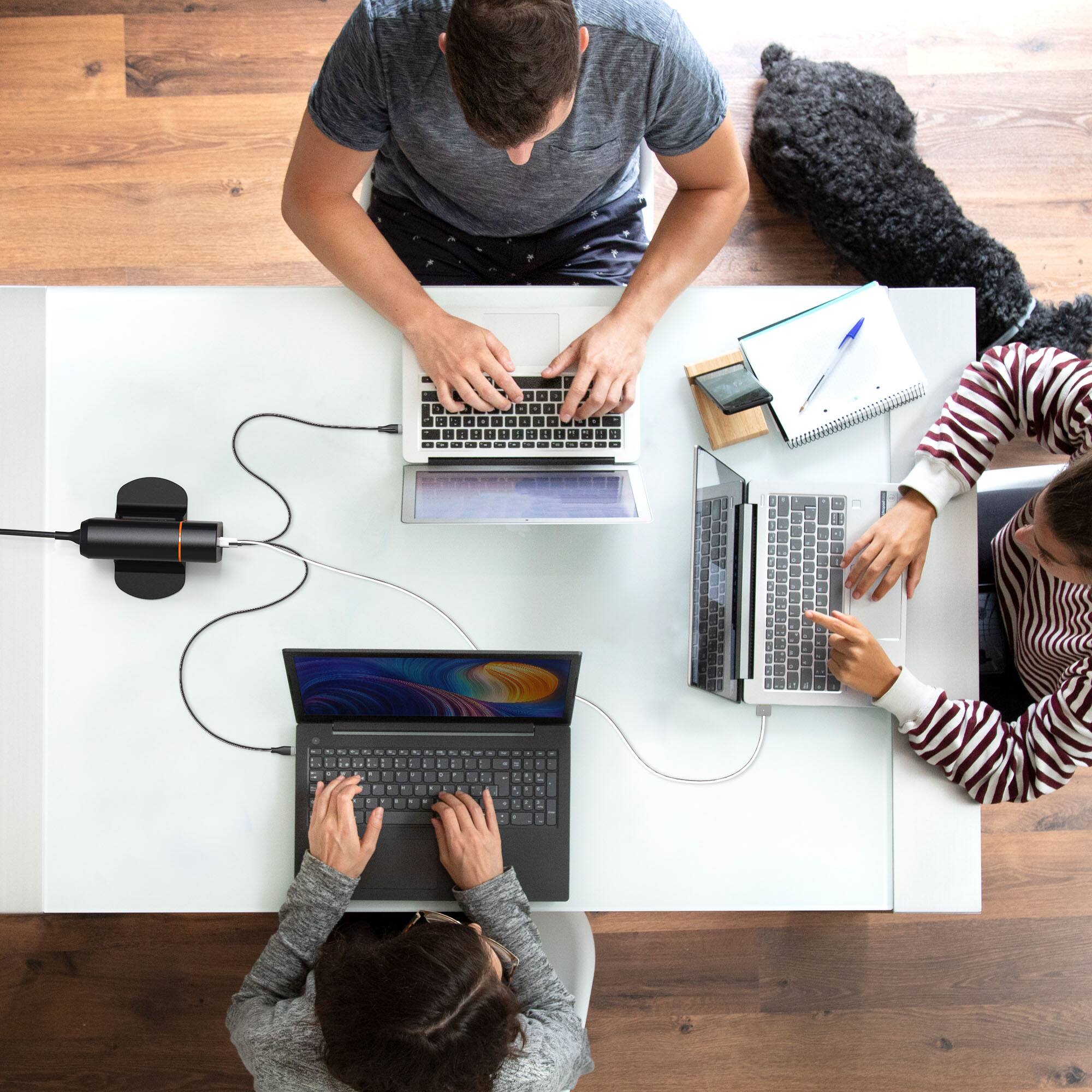 Alt View 1. j5create - 380W GaN USB-C® 6-Port Charger - Black.