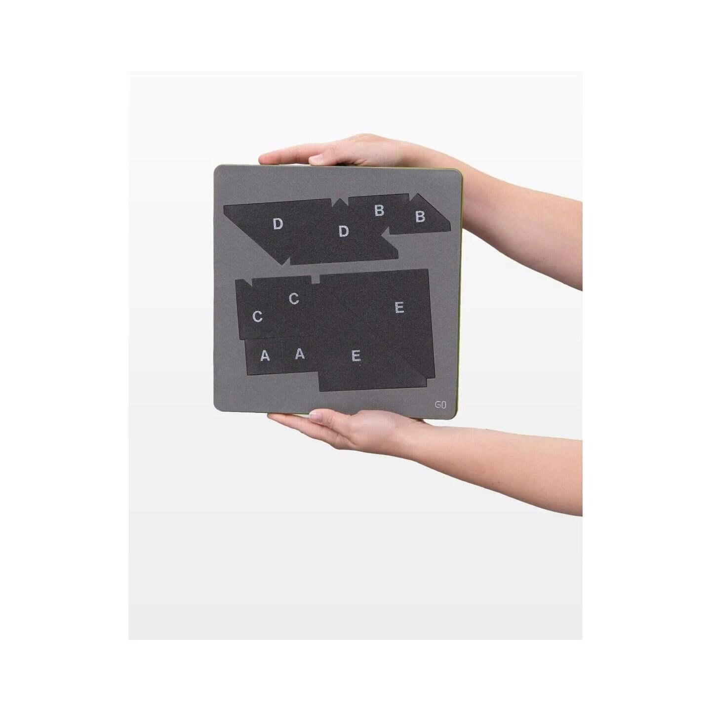 Back. AccuQuilt - GO! Snail’s Trail-8 Finished Die - Multicolor.