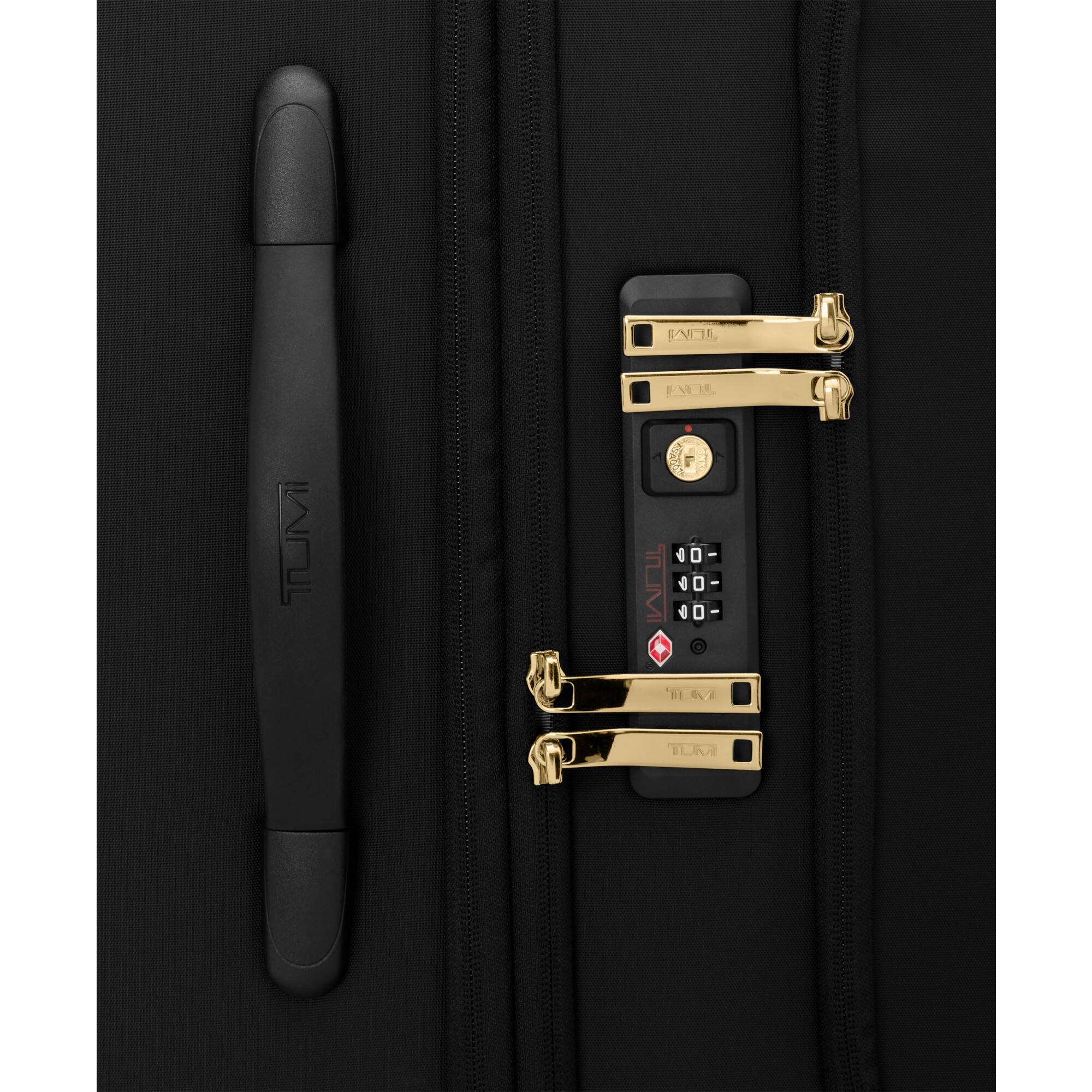 The text in the image appears to be a mix of numbers and letters, possibly representing a code or a sequence. Here is the corrected and grouped version:

TUM 1 P ENNDI 18. EMIE A 0-0- TUMI d 0-0 I 0-1 T 11 W ILA U 40

This could be interpreted as:

- TUM 1 P ENNDI 18
- EMIE A 0-0
- TUMI d 0-0
- I 0-1 T 11
- W ILA U 40

However, without additional context, it's difficult to determine the exact meaning or purpose of this sequence.