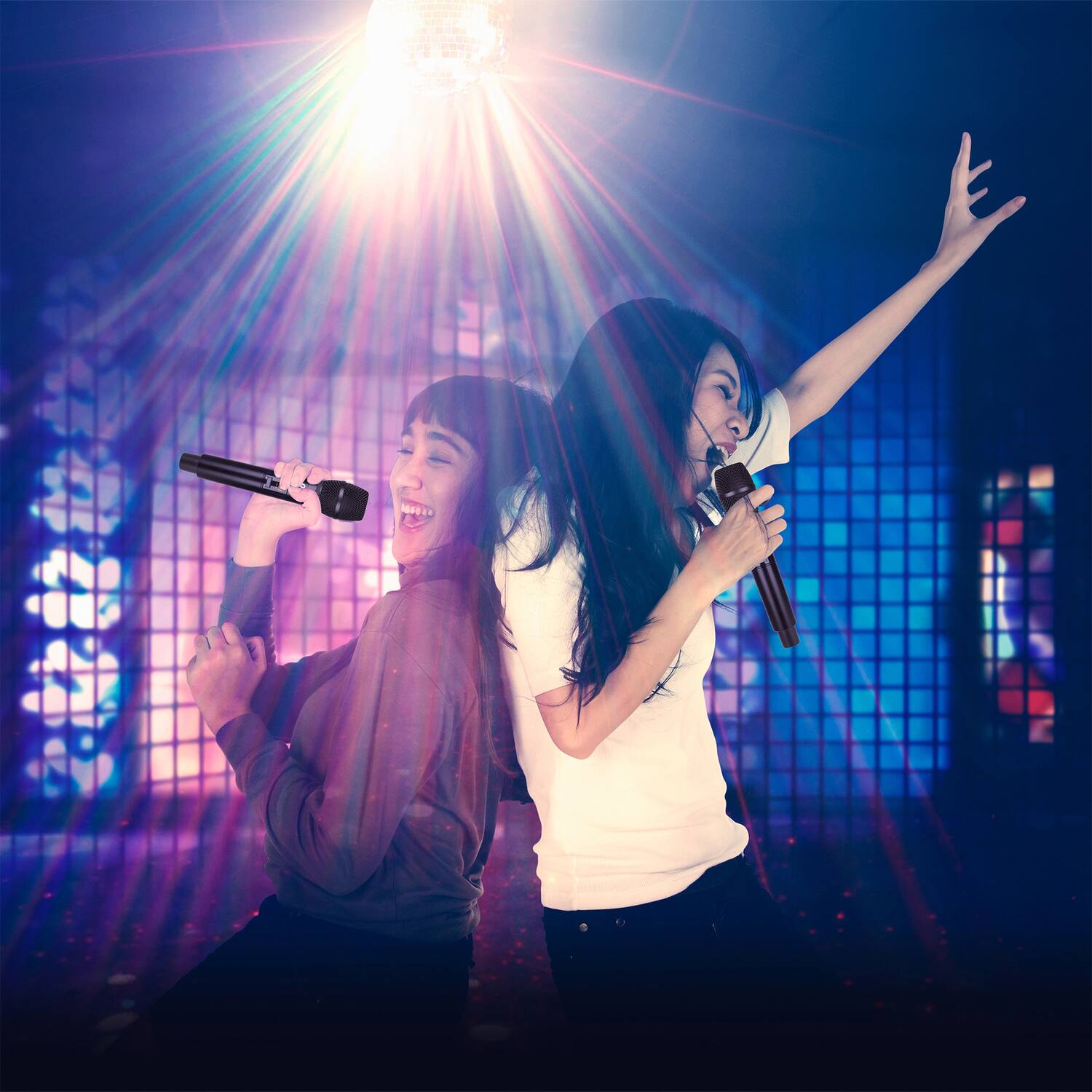 Alt View 2. QFX - Qfx 16-channel Uhf Multi-frequency Microphone System With 2 Handheld Microphones And Dual-channel Plug-in Receiver - black.