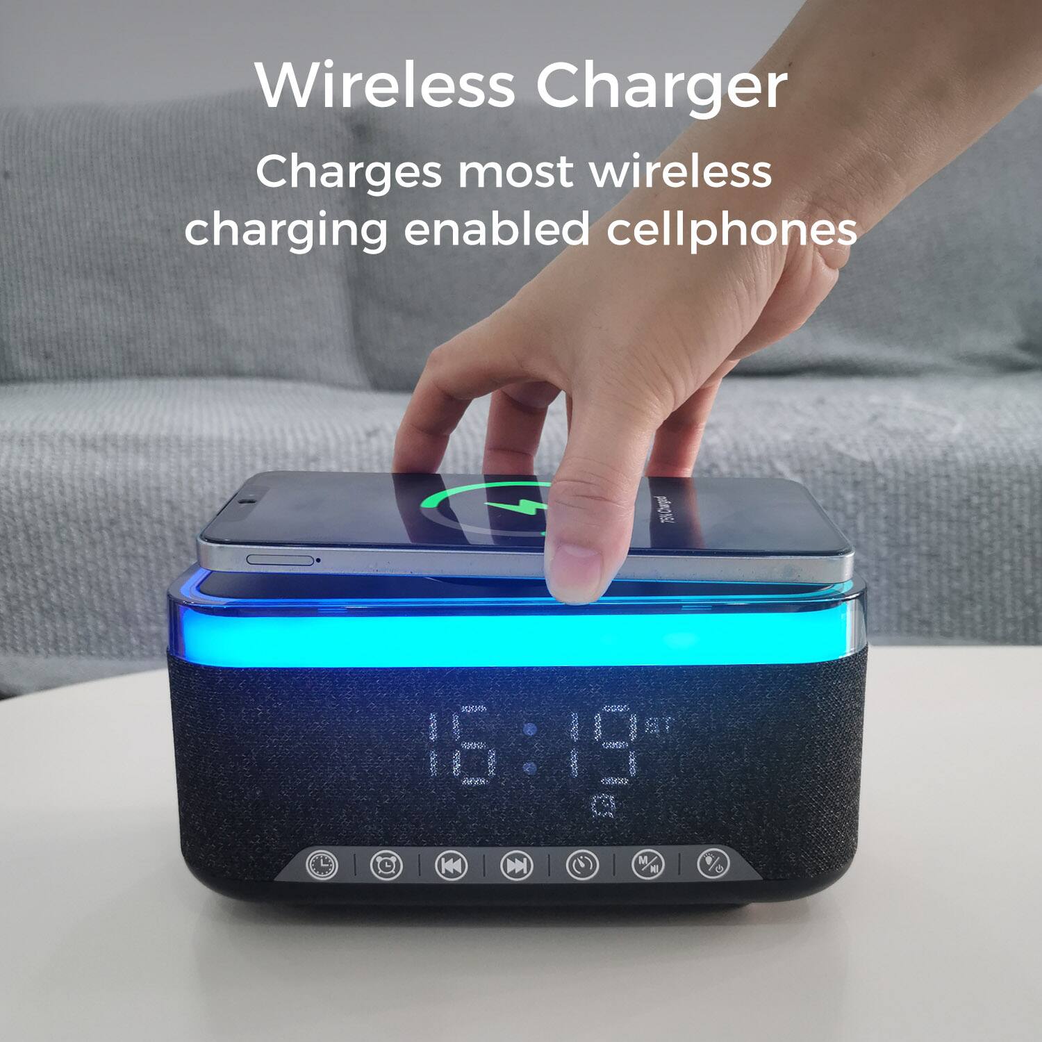 Wireless Charger  
Charges most wireless charging enabled cellphones