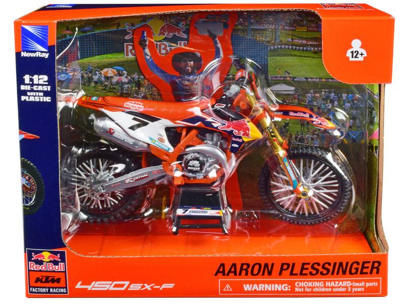 LUCAS L NewRay R B a 12+ 1:12 BIE-CAST WITH PLASTIC M 7 AKRAPOVIC MOTOREX 01. ENTHAL KCM Acl Rad Dall XRIION 7 CET Red Bull KIM FACTORY RACING 4SO SX-F AARON PLESSINGER CHOKING HAZARD-Small parts WARNING: Not for children under 3 years