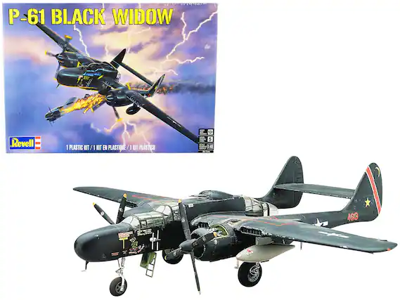 P-61 BLACK WIDOW
1 PLASTIC KIT / 1 KIT EN PLASTIQUE / 1 KIT PLÁSTICO
Revell
AGES 13+ / 5+