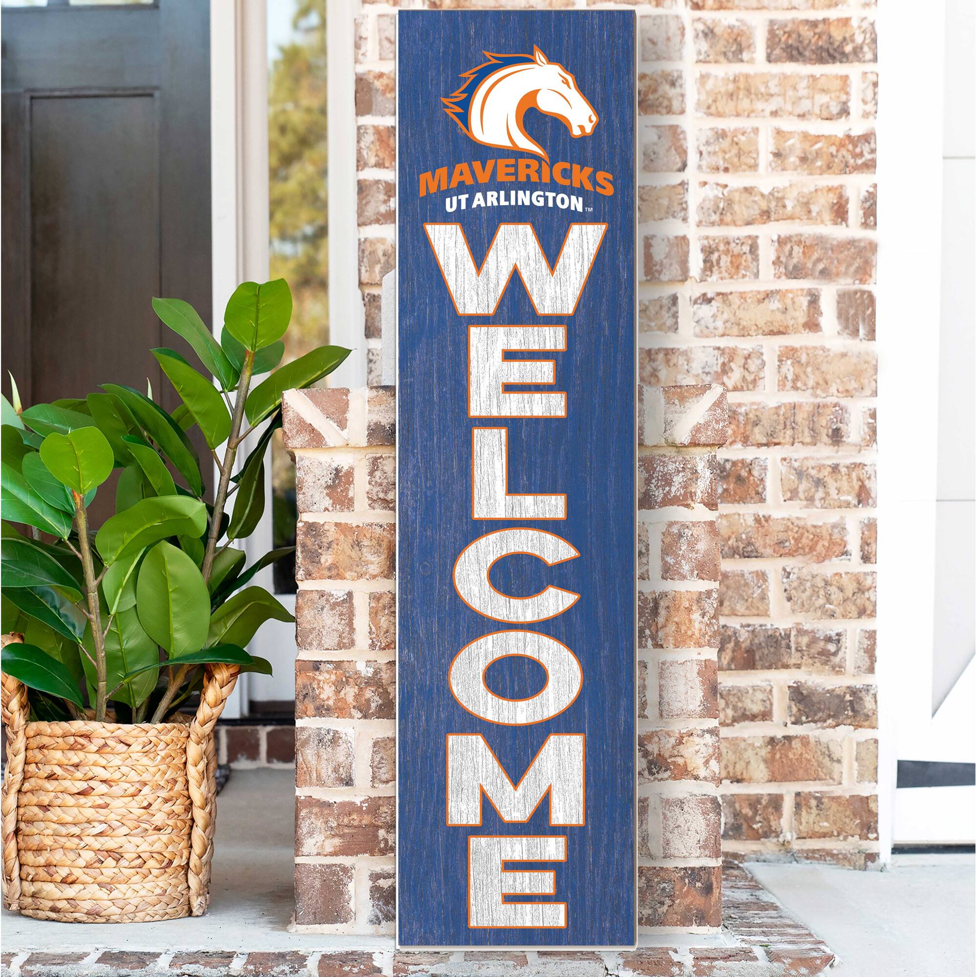 MAVERICKS  
UT ARLINGTON  
WELCOME