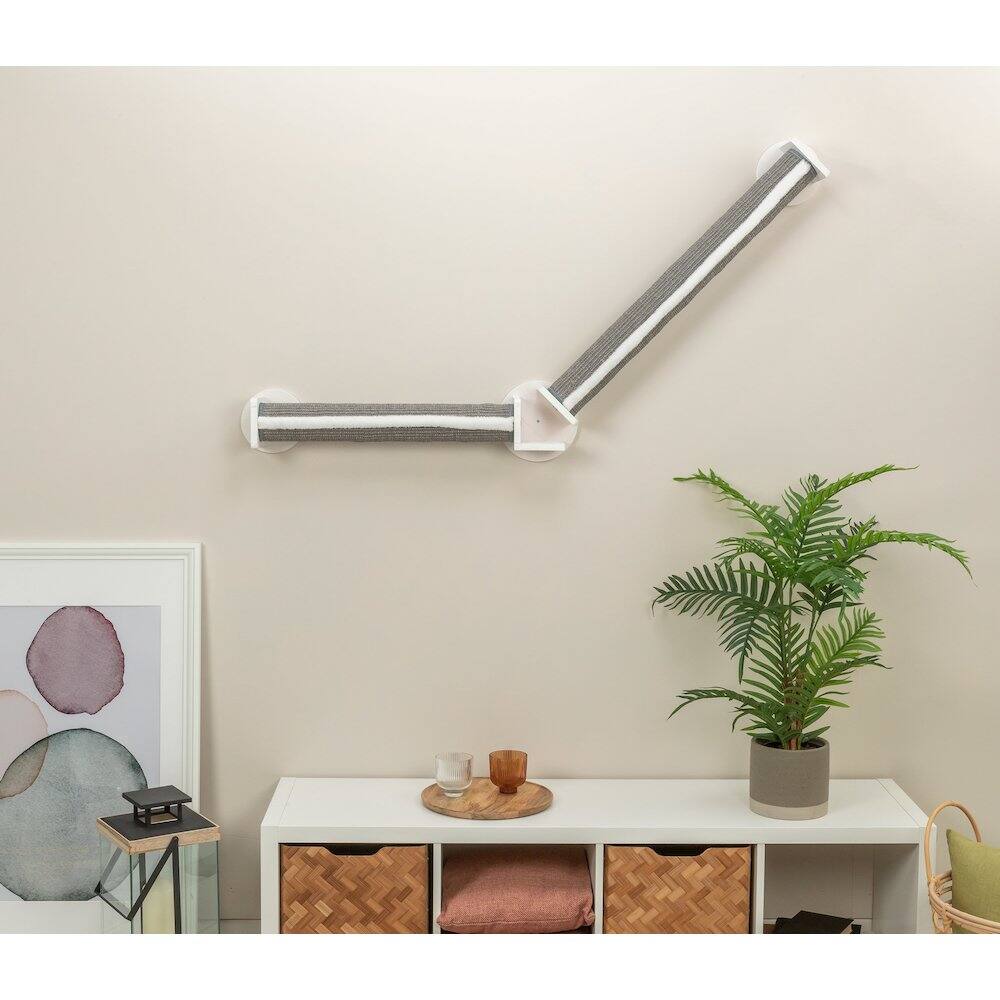 Angle. TRIXIE - Wall Set 4 Wall Mounted Cat Perch System with 2 Sisal Scratching Posts - White/Gray.
