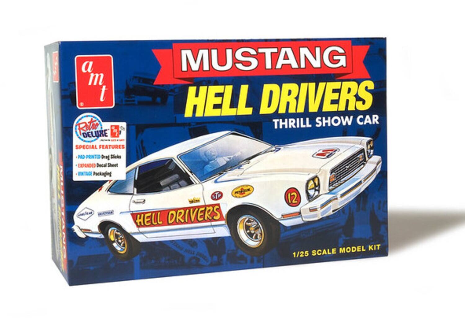 a MUSTANG HELL DRIVERS THRILL SHOW CAR  
DELURE SPECIAL FEATURES  
PAD PRINTED Drag Slicks  
EXPANDED Decal Sheet  
VINTAGE Packaging  
STP HELL DRIVERS  
12 MODEL KIT  
1/25 SCALE
