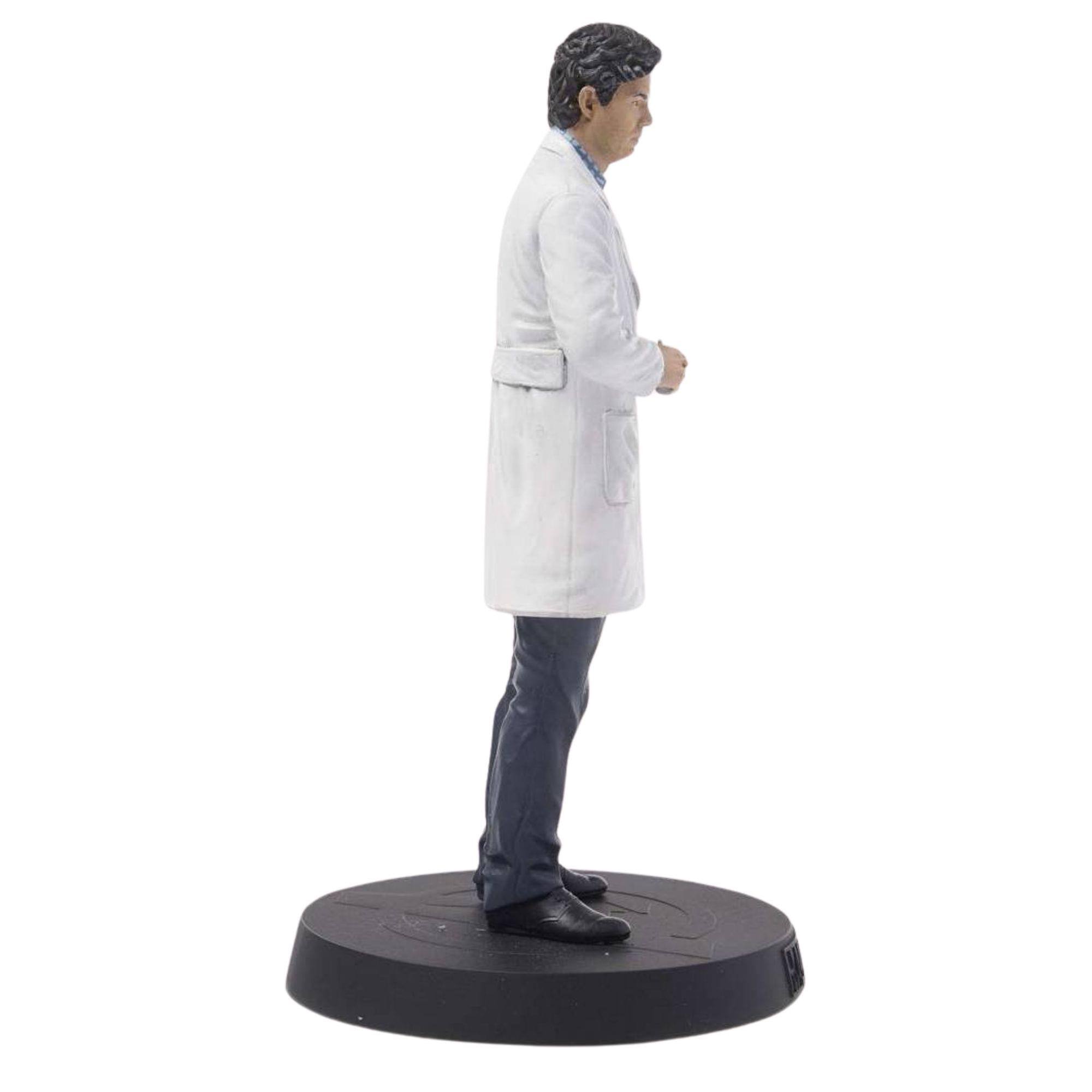 Alt View 5. Marvel - Eaglemoss Marvel Movie Collection 1:16 Figurine | Bruce Banner - Gray.