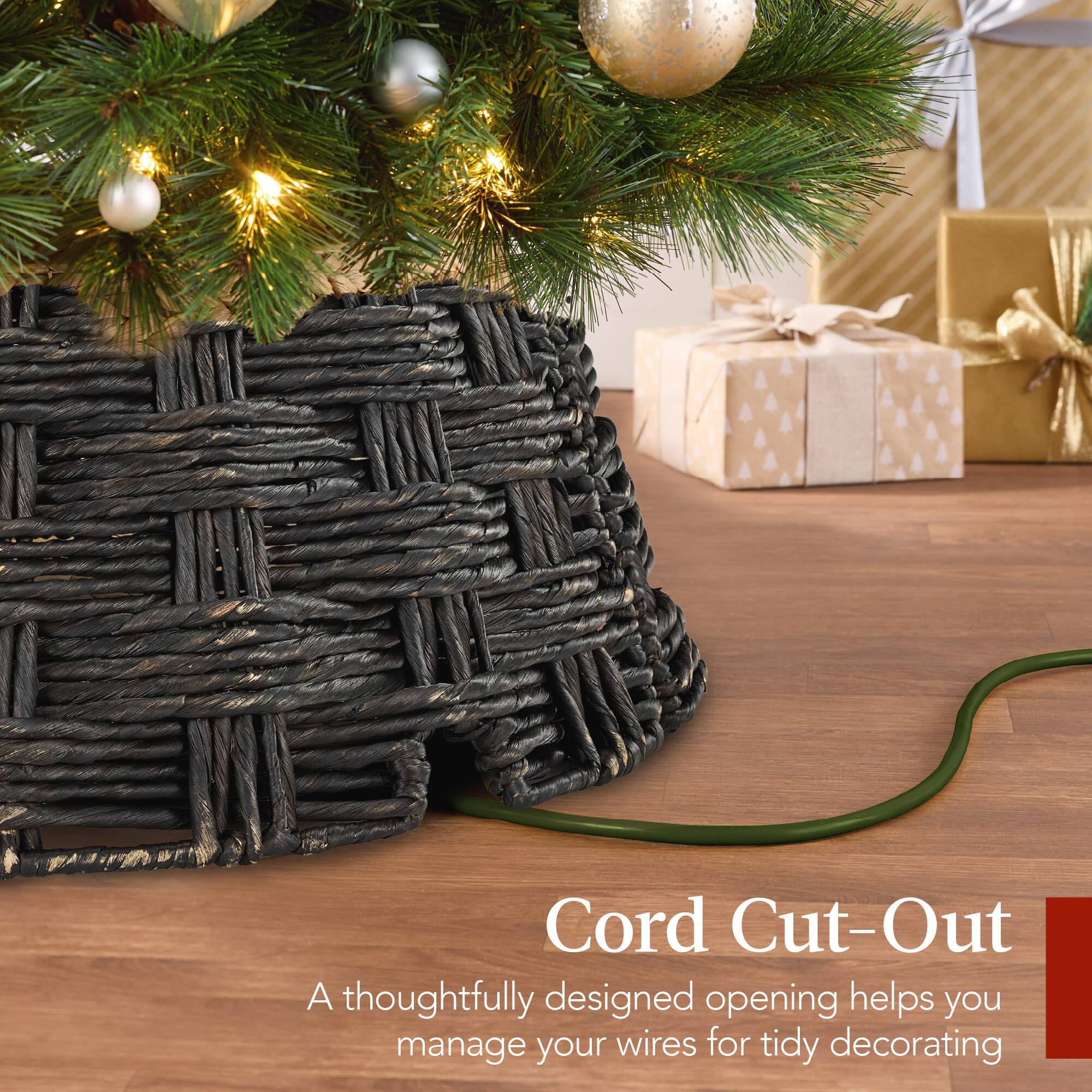 Cord Cut-Out

A thoughtfully designed opening helps you manage your wires for tidy decorating