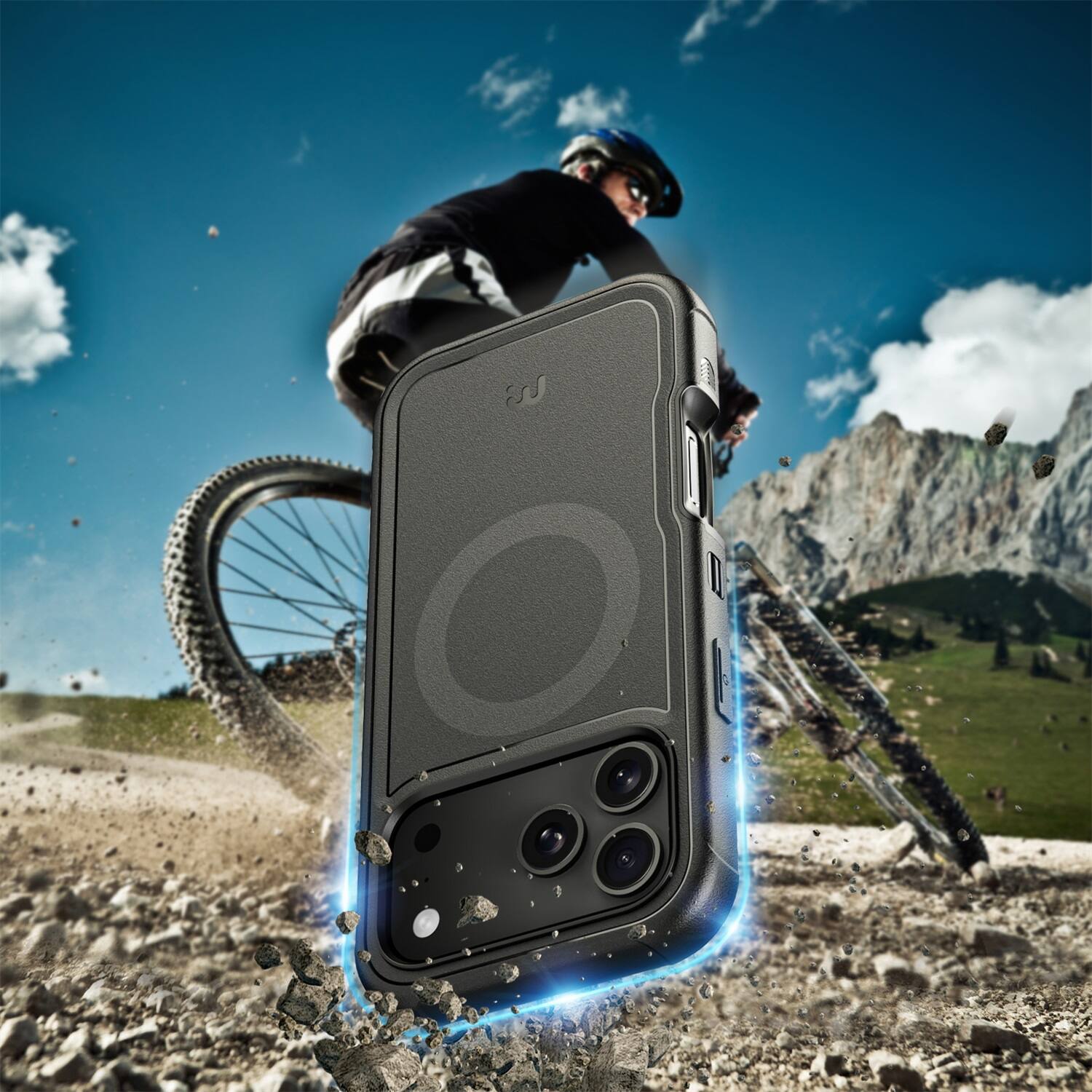 Alt View 3. Mybat Pro - MyBat Pro Maverick Series Rogue Edition MagSafe Case for Apple iPhone 17 Pro Max - Black - Black.