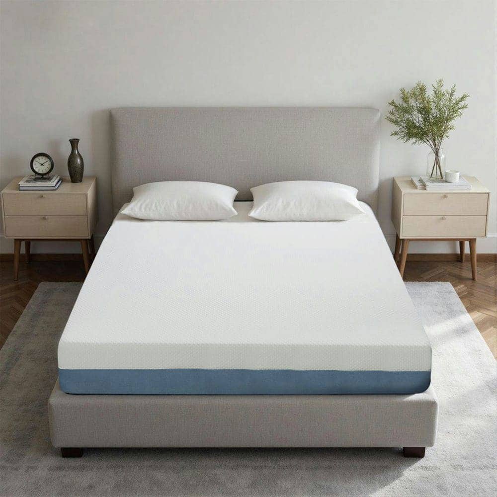 Kadyn - 10-Inch Queen Mattress - Sterilizing Airy Design with High Resilience Support & Eco-Friendly Fabric - White