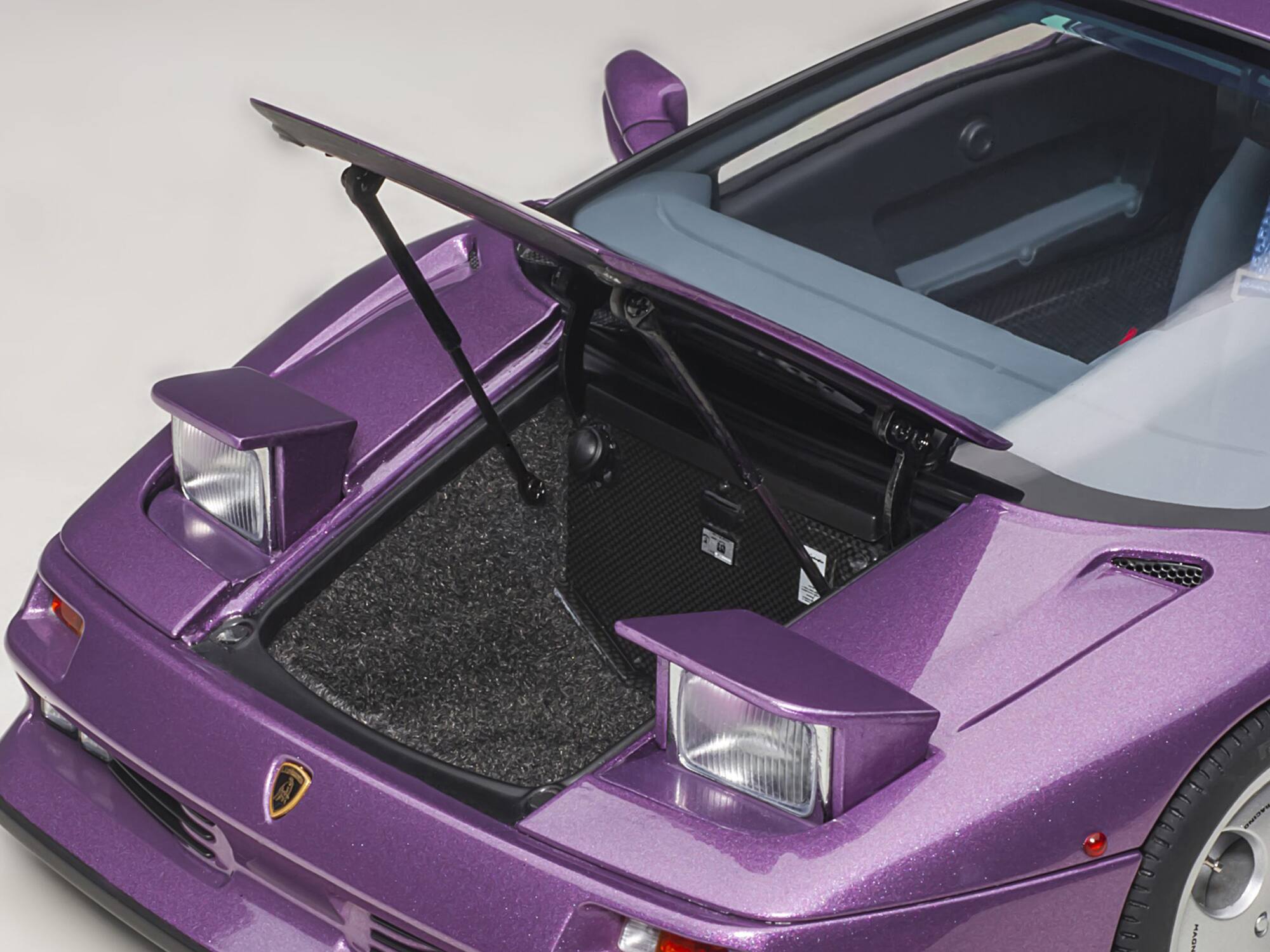 Alt View 2. Autoart - Lamborghini Diablo SE30 Viola Purple Metallic 1/18 Model Car by Autoart.