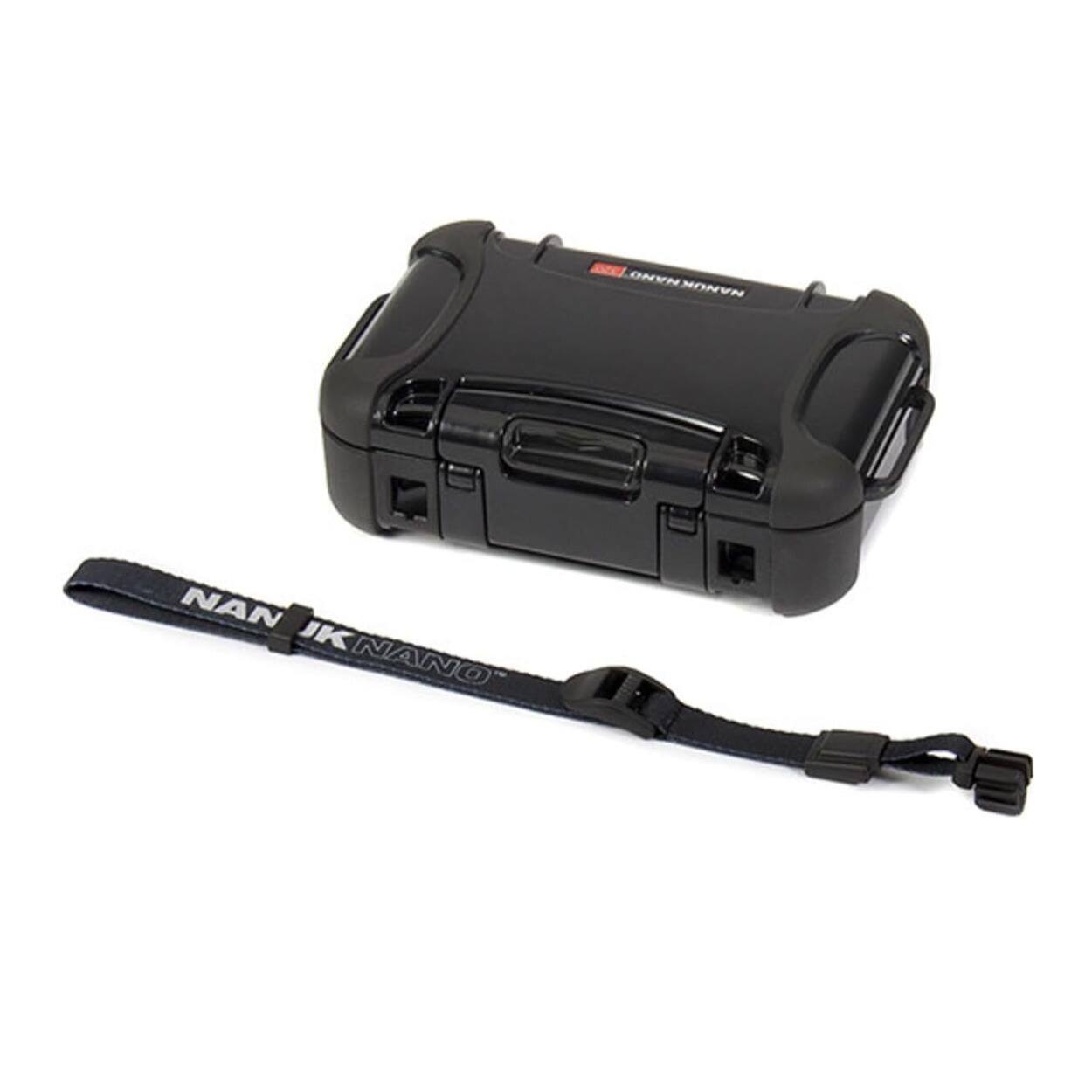 NANUK NANO  
NANUK NANO