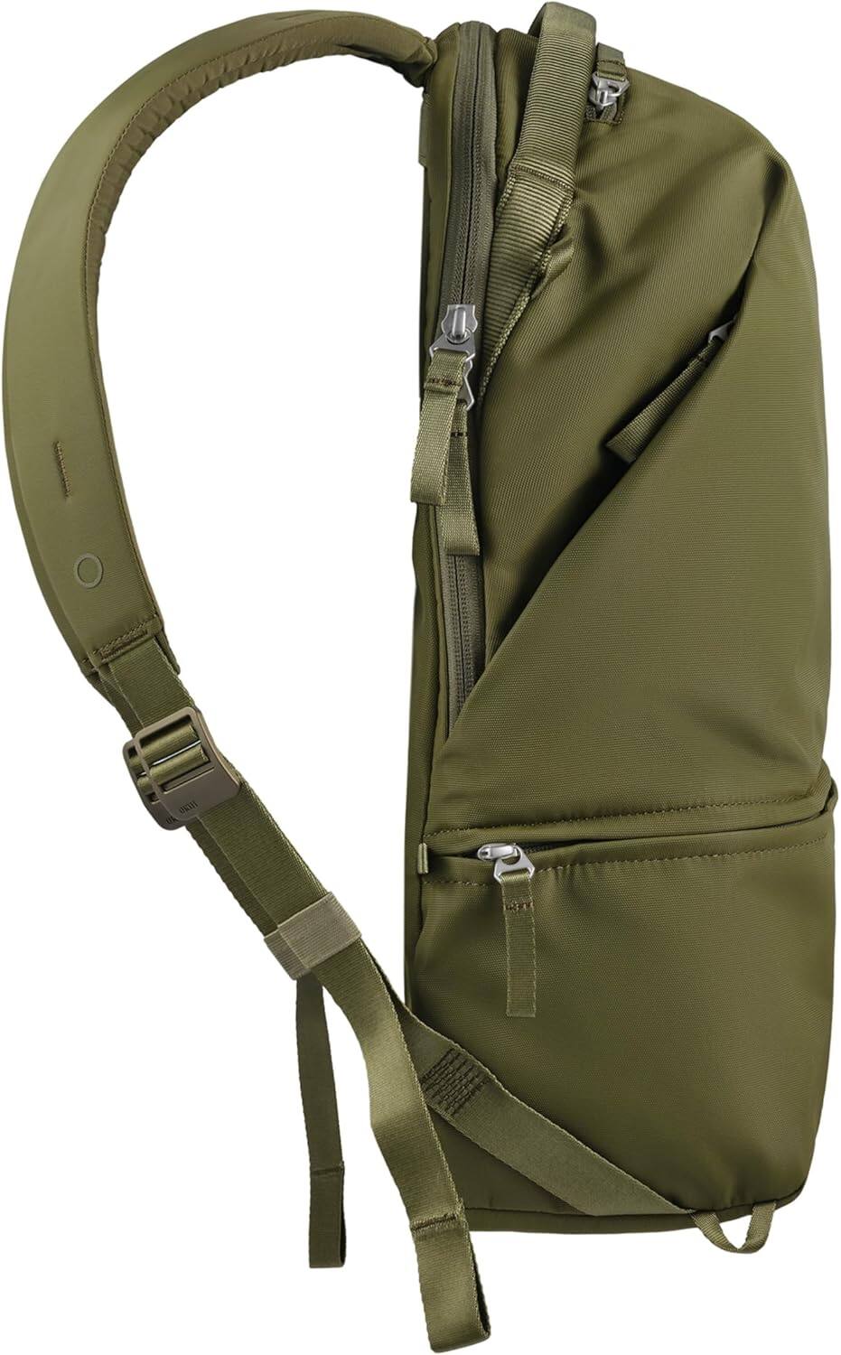 Angle. Urth - Urth Arkose 20L Backpack + Camera Insert (Moss).