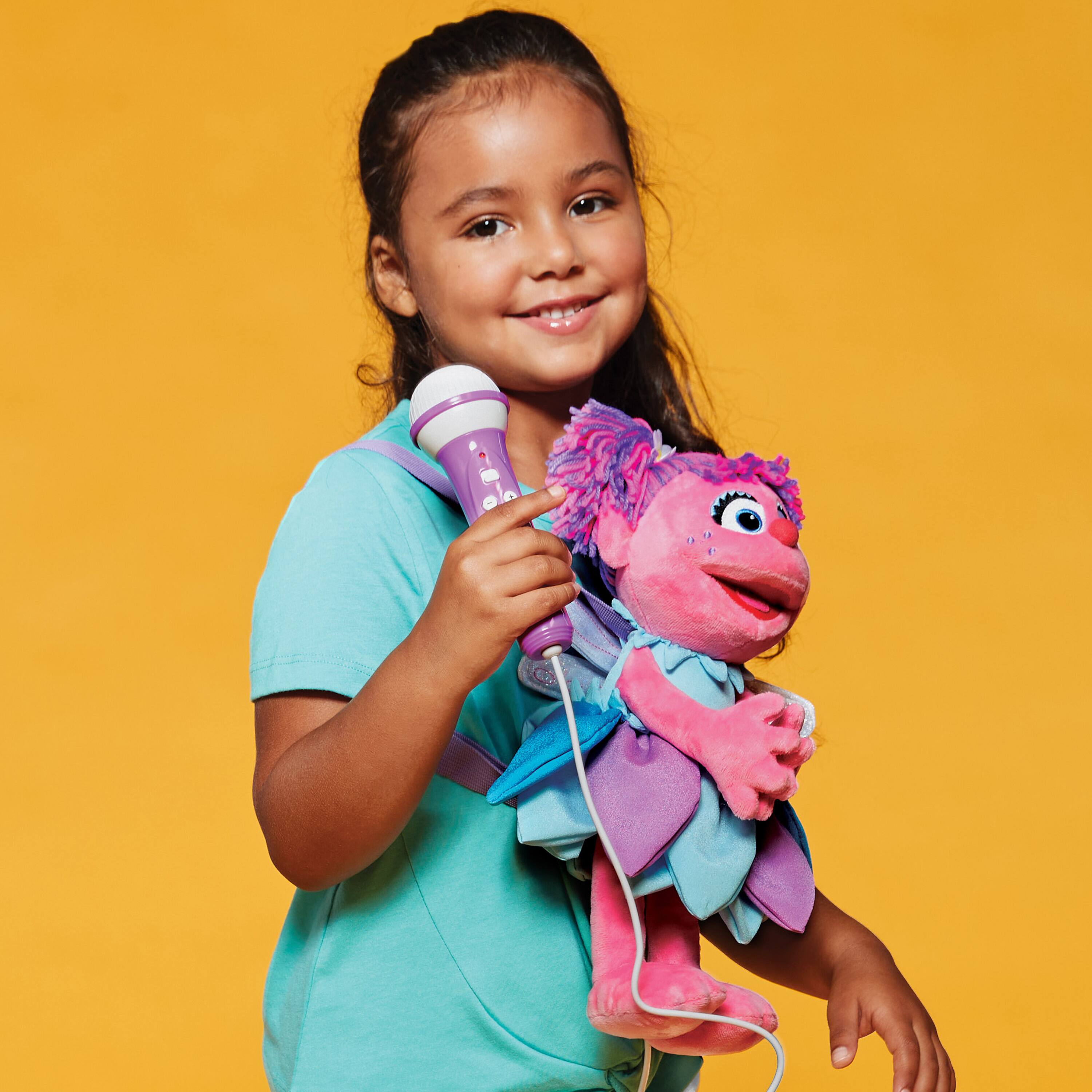Alt View 12. Singing Machine - Sesame Street Karaoke Plush Backpack, Sing-Along Microphone & Speaker with Record, Playback and songs - Abby Caddaby.