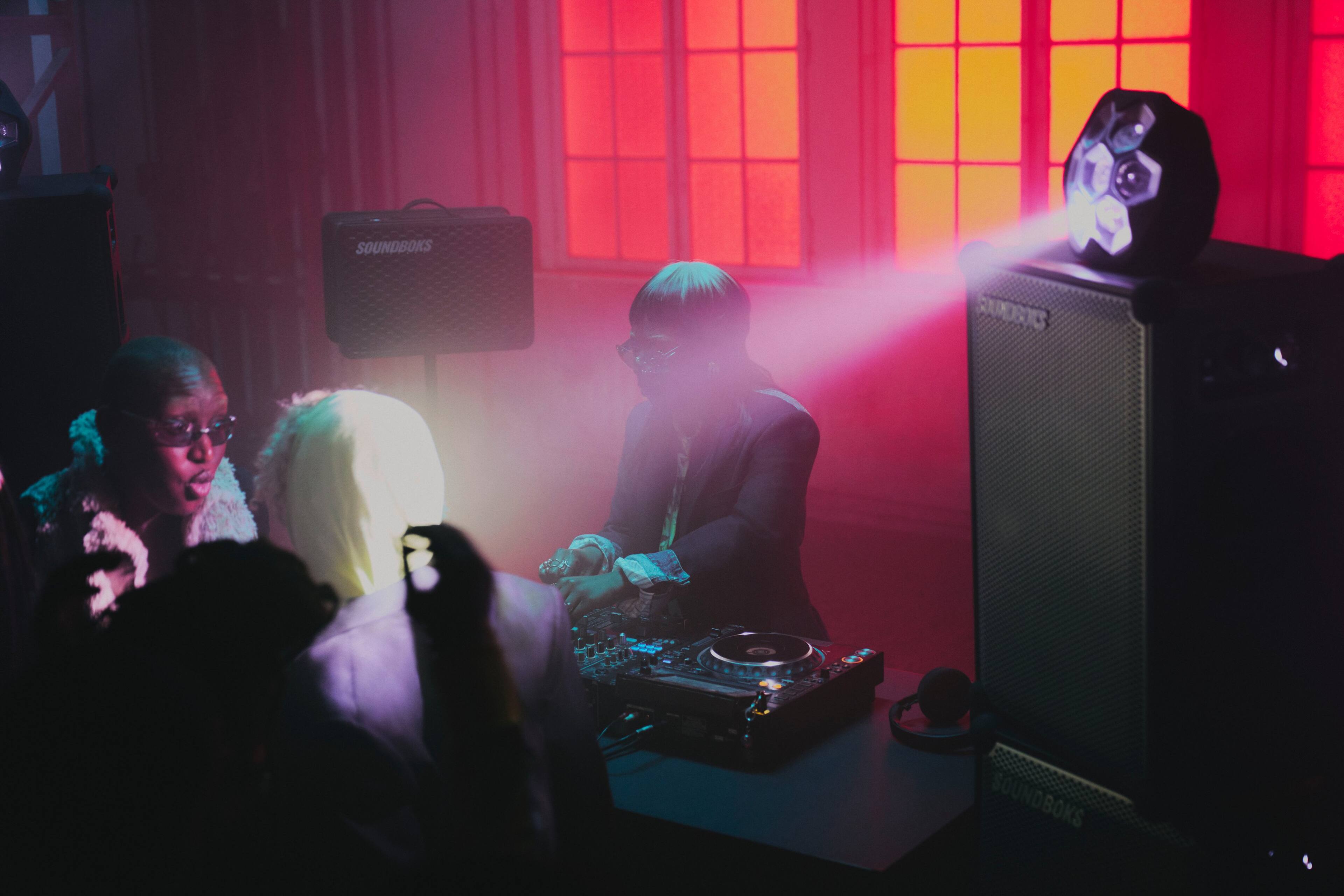 SOUNDBOKS, SOUNDBOKS, SOUNDBOKS