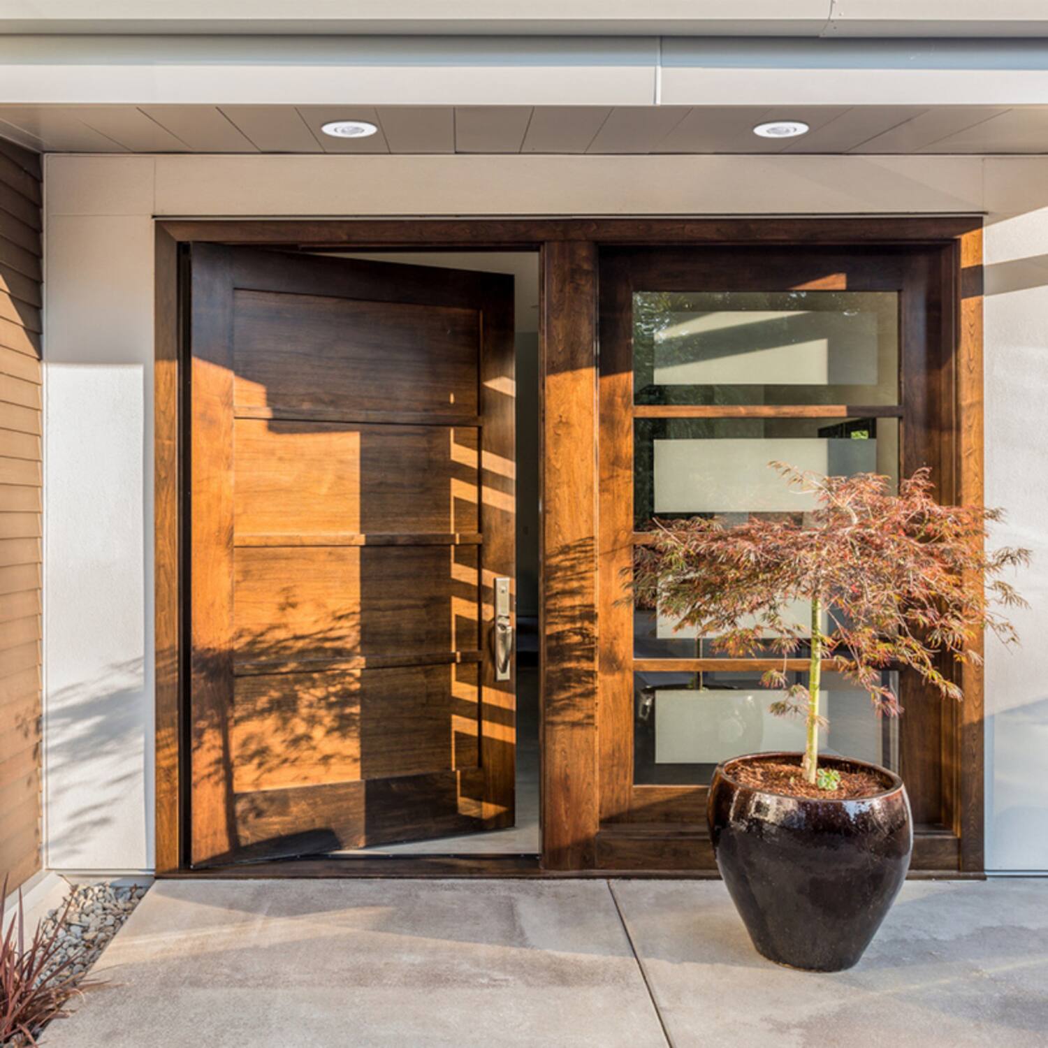 Back. Globe Electric - Globe Electric Ultra Slim Energy Star Frost White 6 in. W Metal LED Canless Recessed Downlight 12 W.